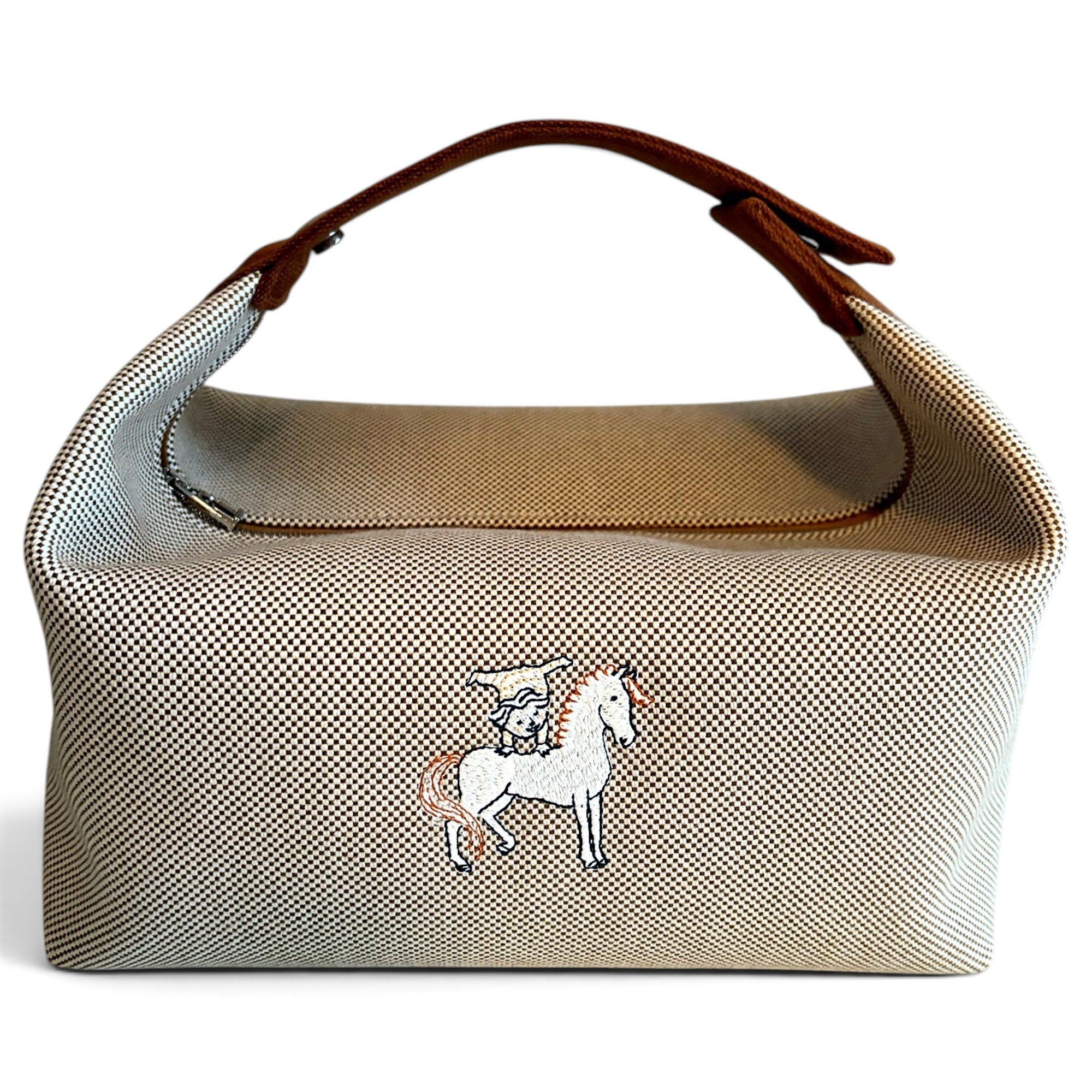 Bride à brac vanity case
