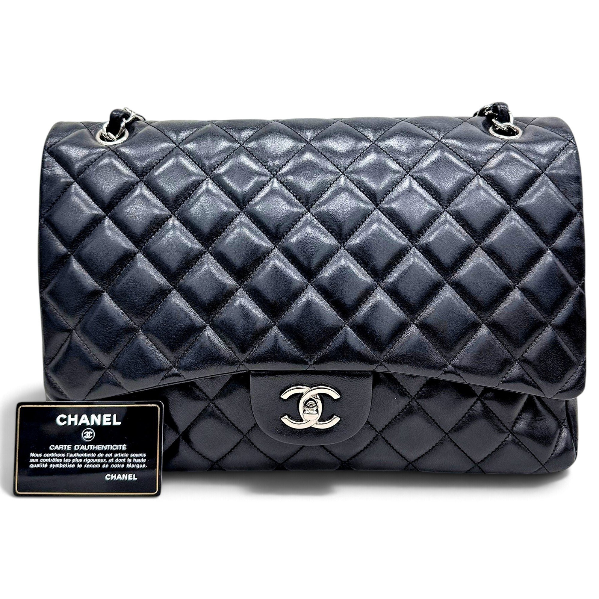 Timeless/Classique leather crossbody bag