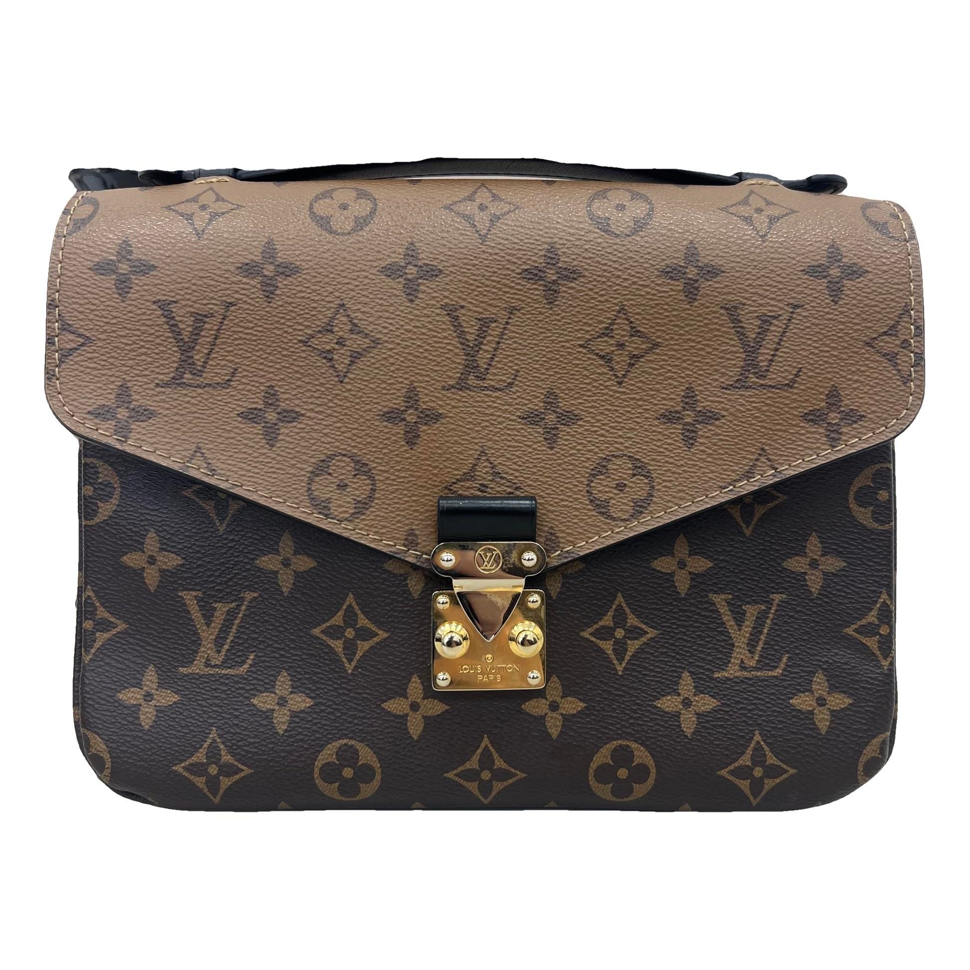 Metis leather crossbody bag