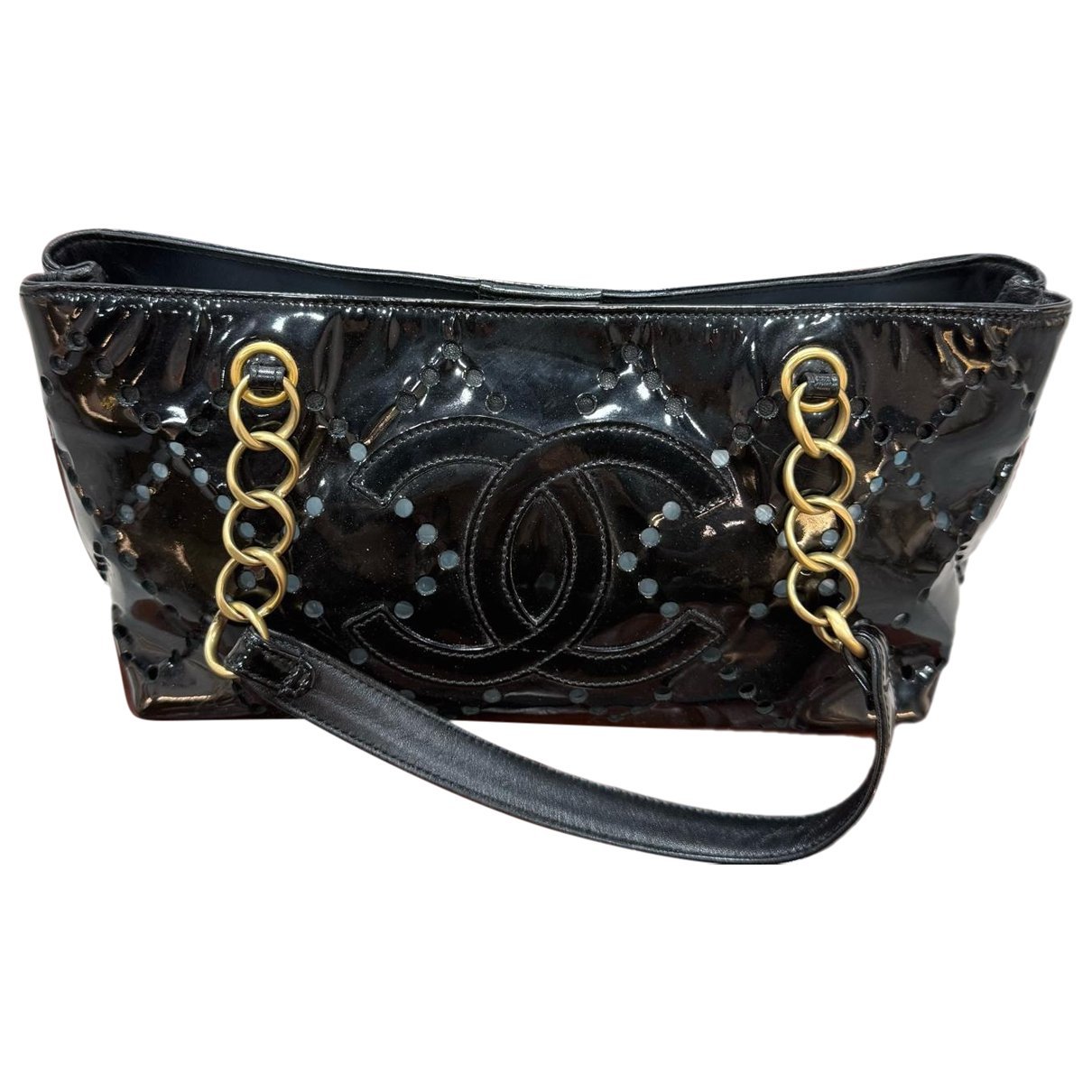 Patent leather handbag