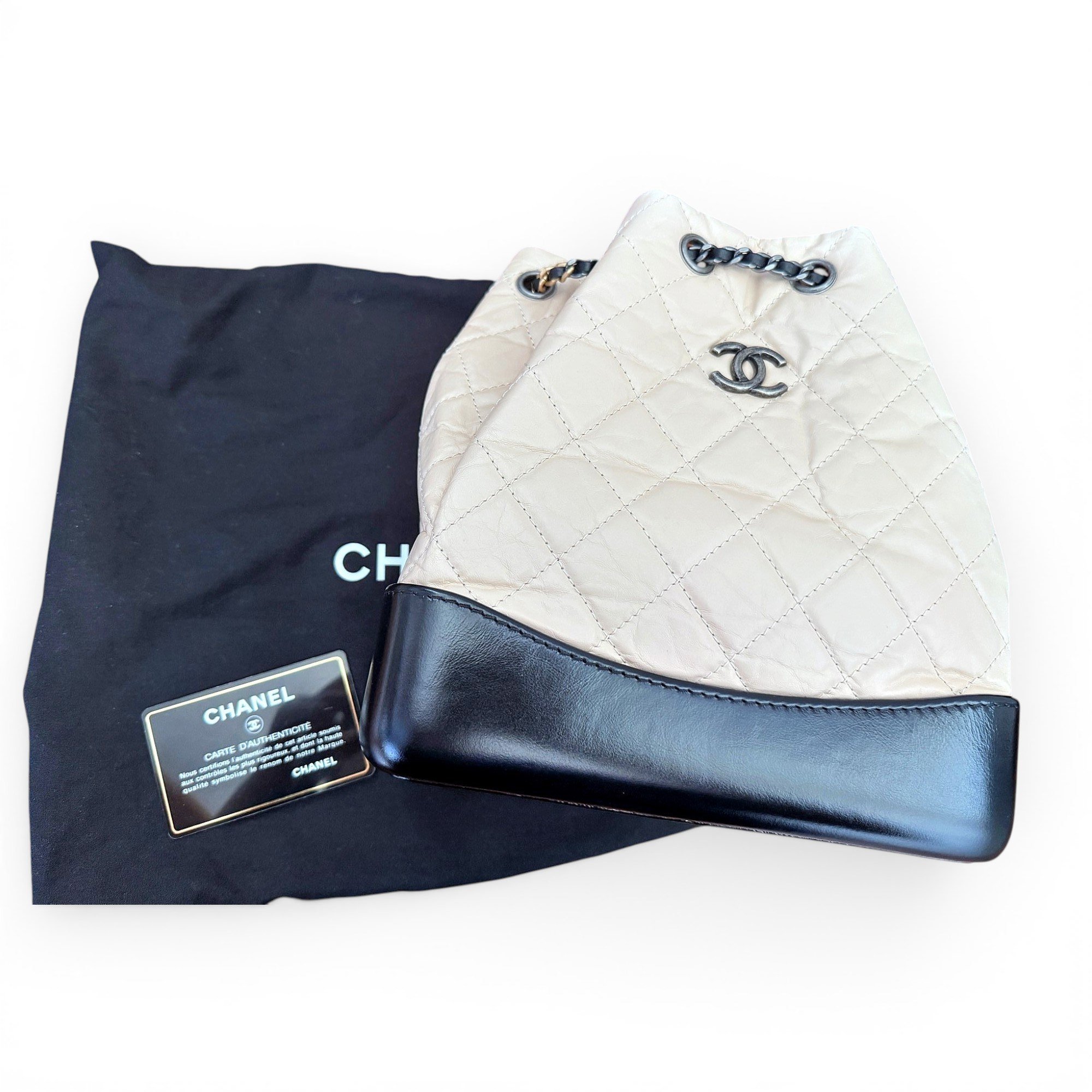 Gabrielle leather bag