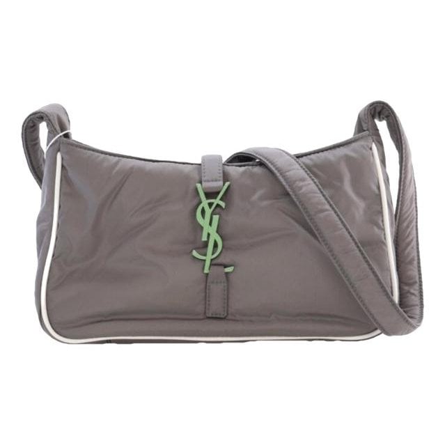 Le 5 à 7 leather handbag