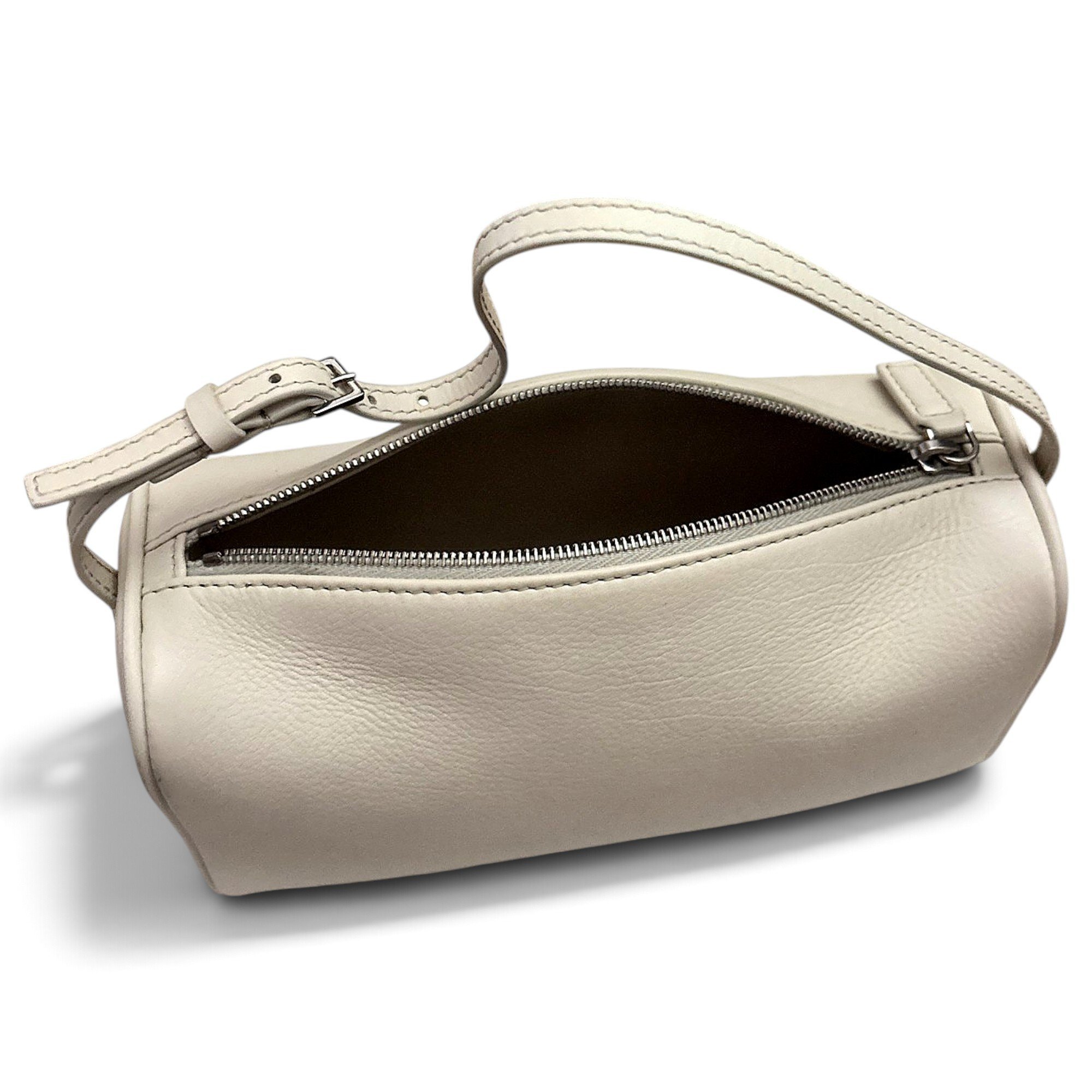 The Row 90\'s leather handbag