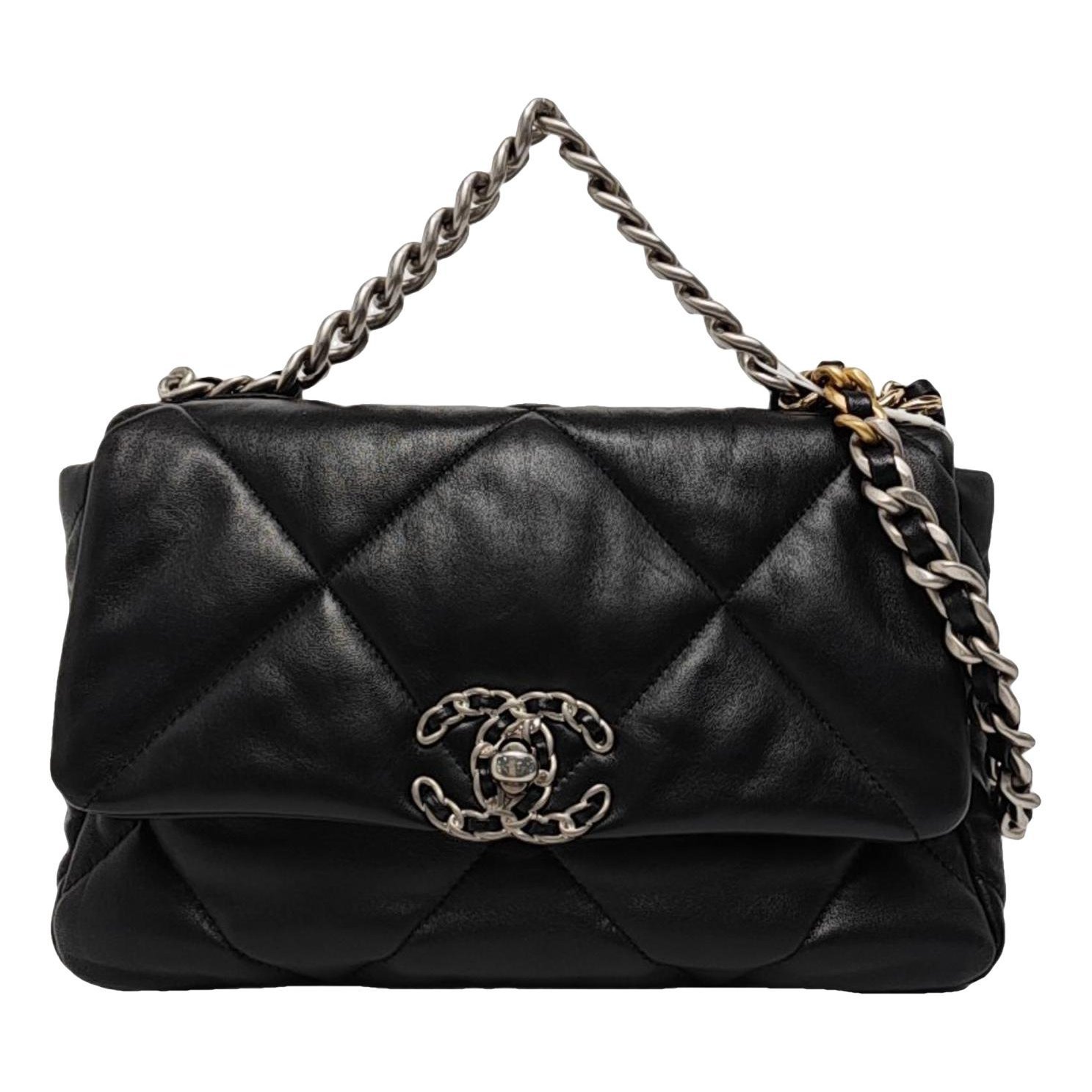 Chanel 19 handbag