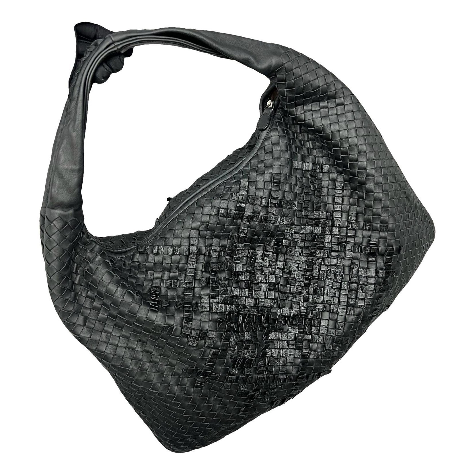 Veneta leather handbag