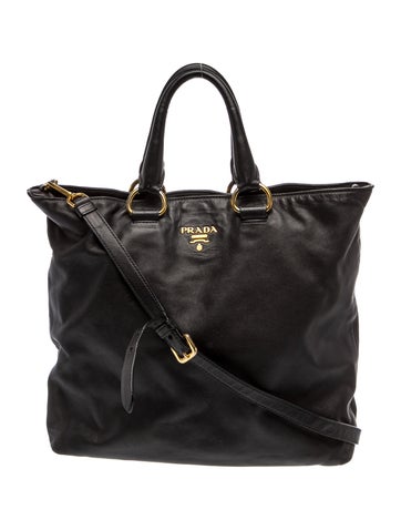 Vitello Daino Leather Top Handle Bag