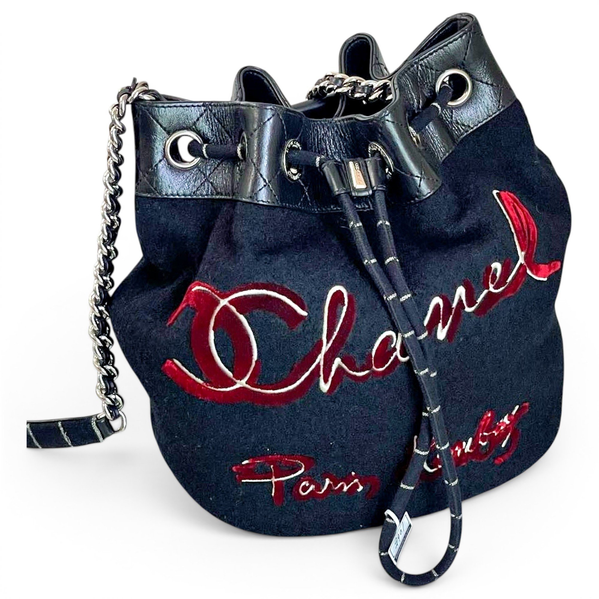 Gabrielle Bucket wool bag