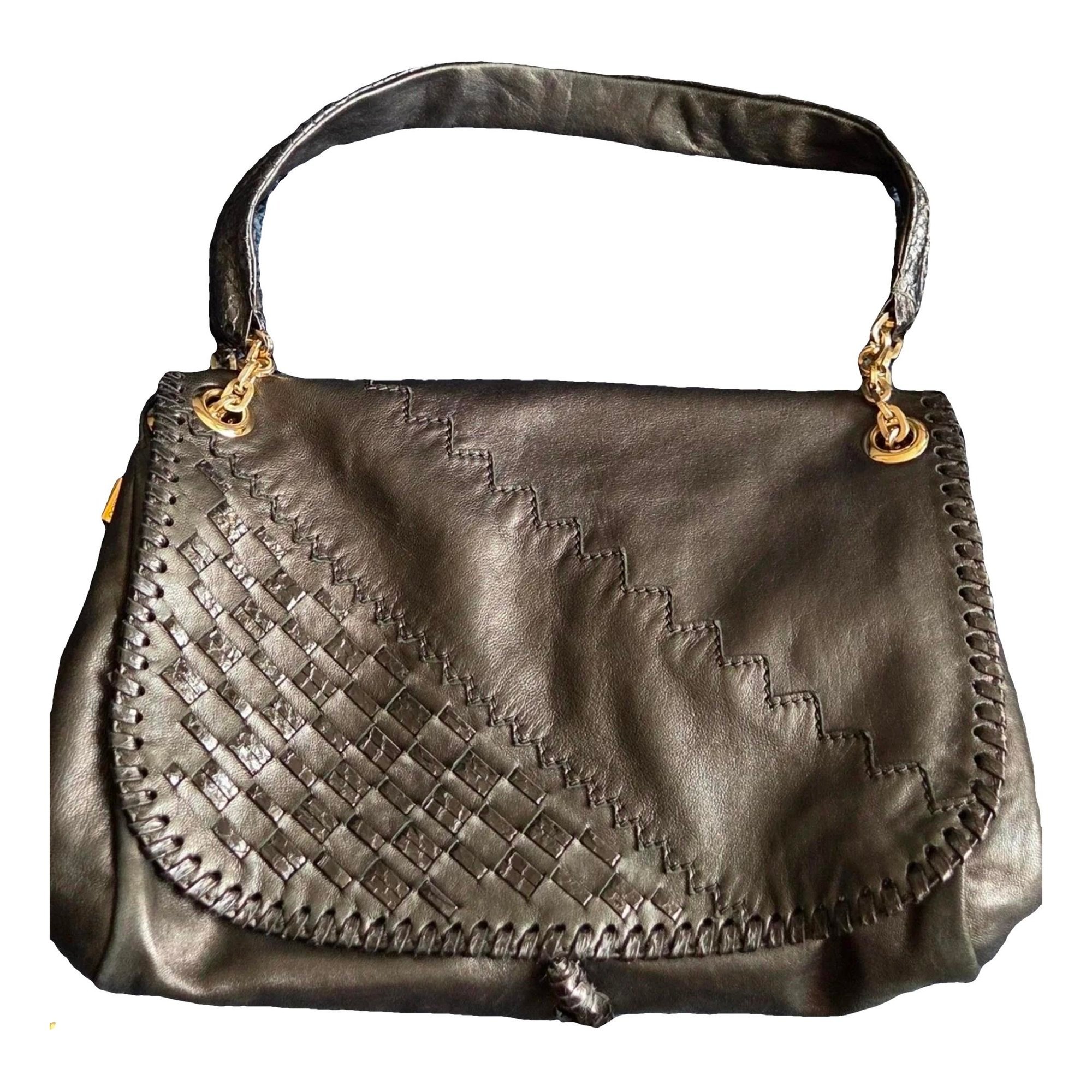 Leather handbag