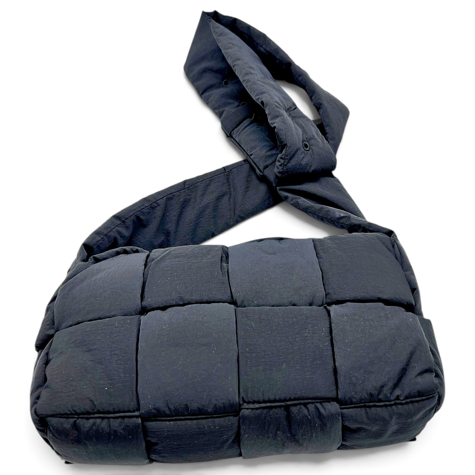 Cassette Padded crossbody bag