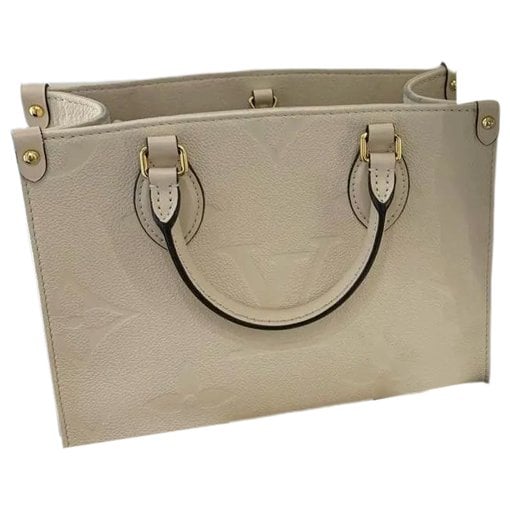 Onthego leather handbag