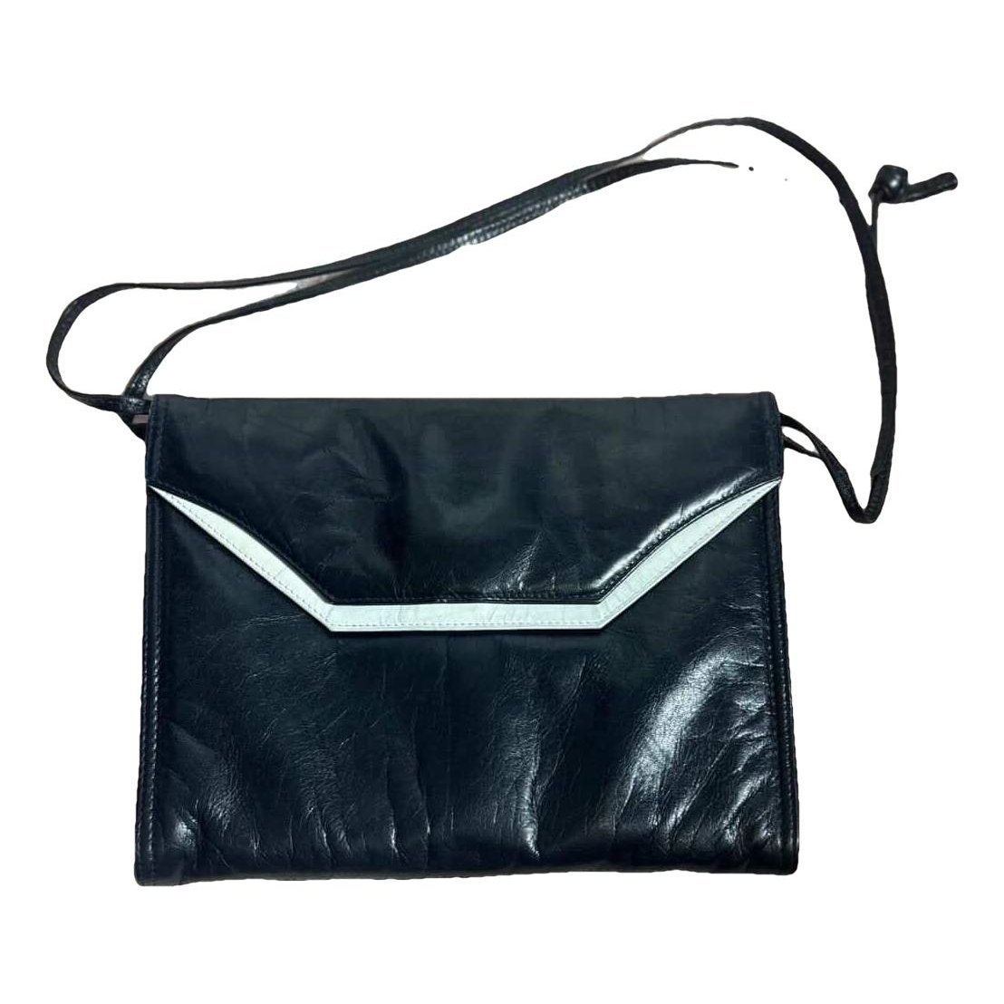 BV Angle leather crossbody bag