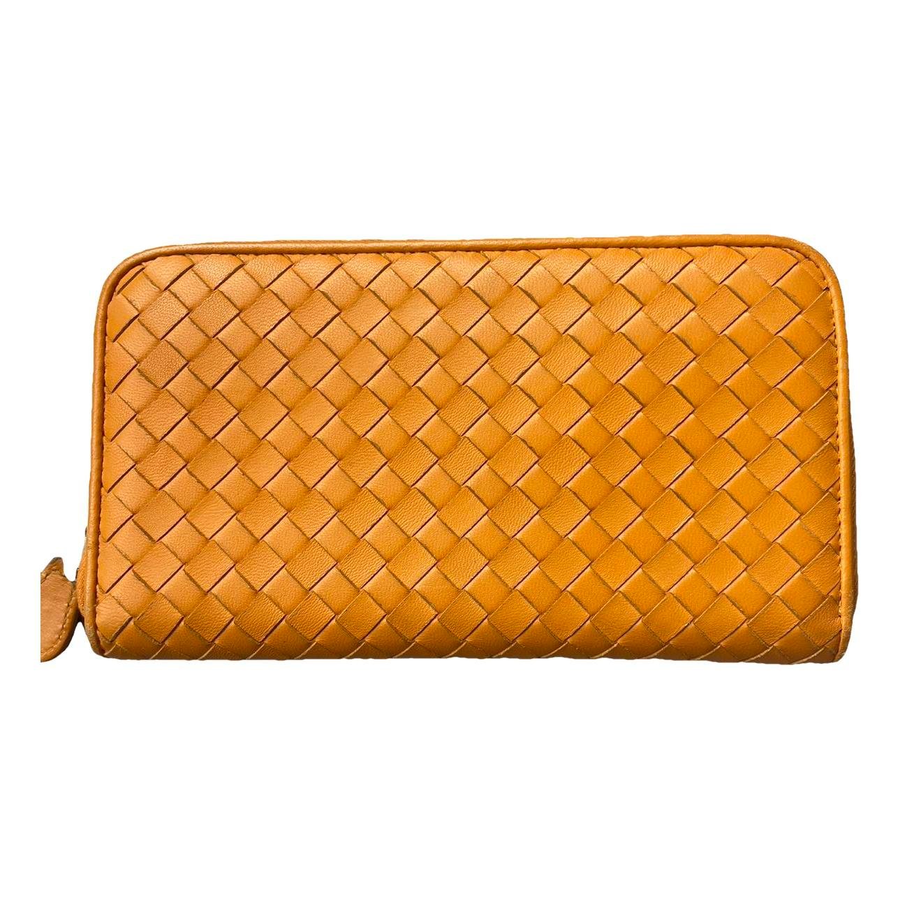 Leather clutch bag