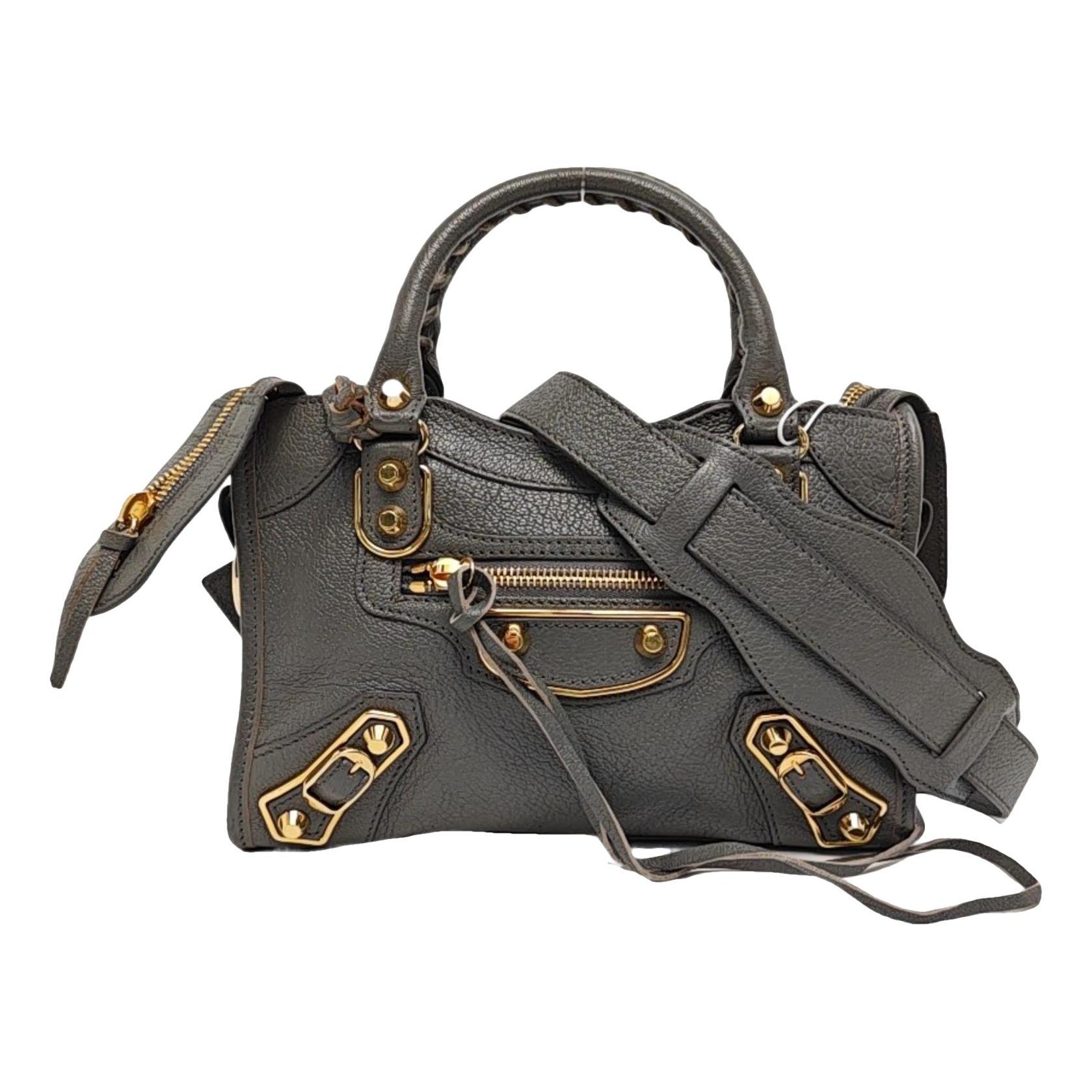 Classic Metalic leather handbag