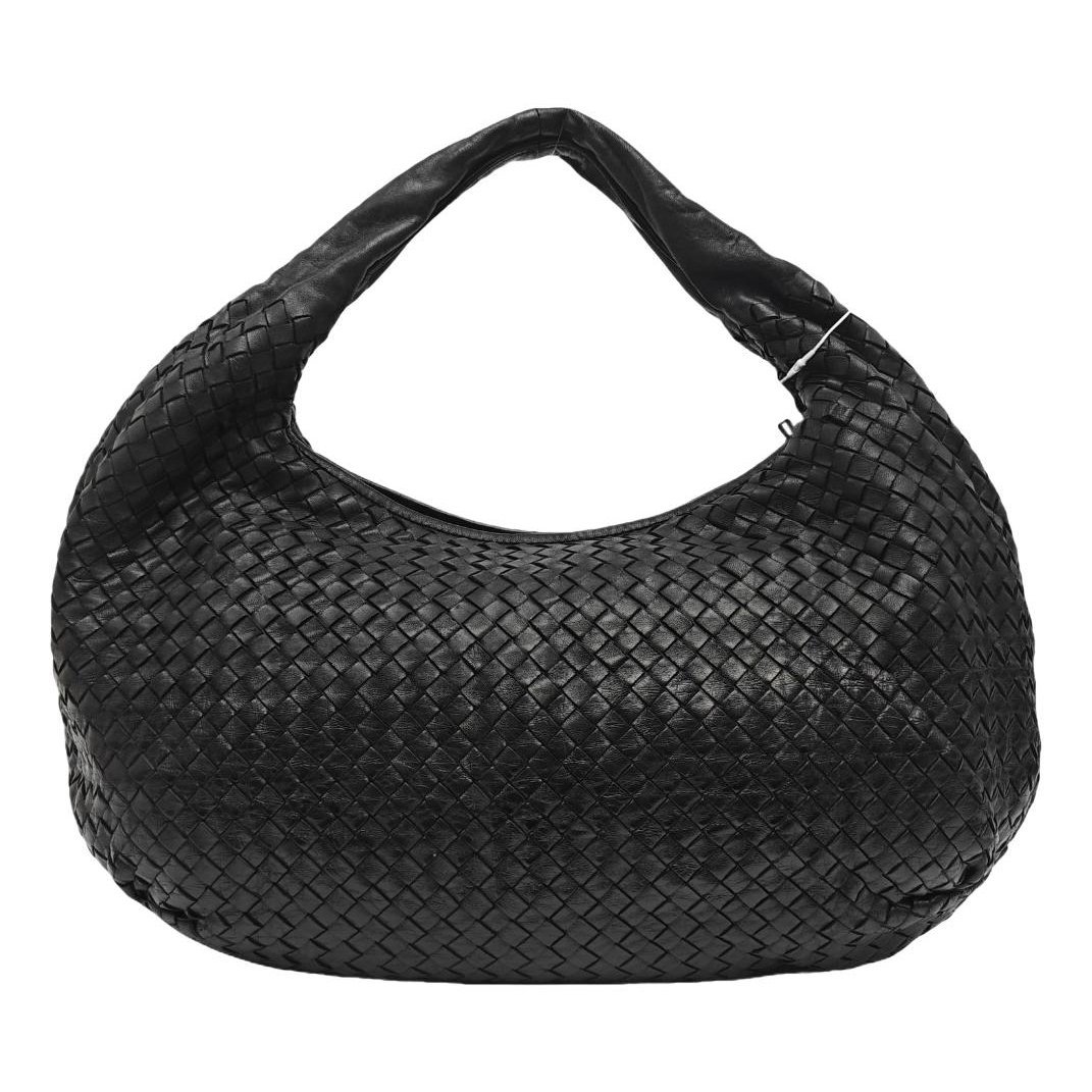 Veneta leather handbag