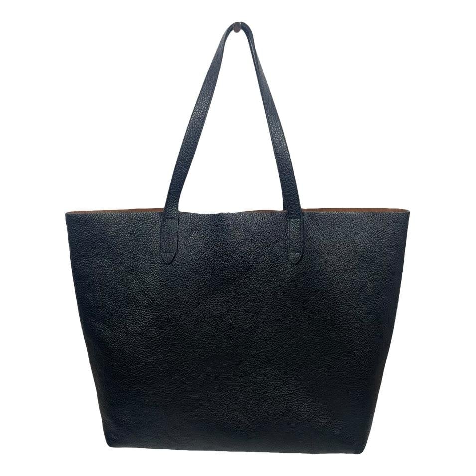 Cuyana Leather tote