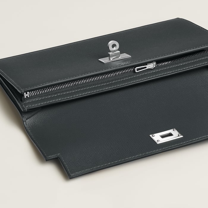 Gris Misty Kelly Pocket Long Wallet