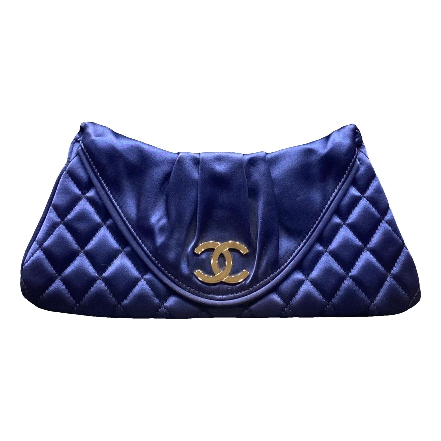 Cloth clutch bag