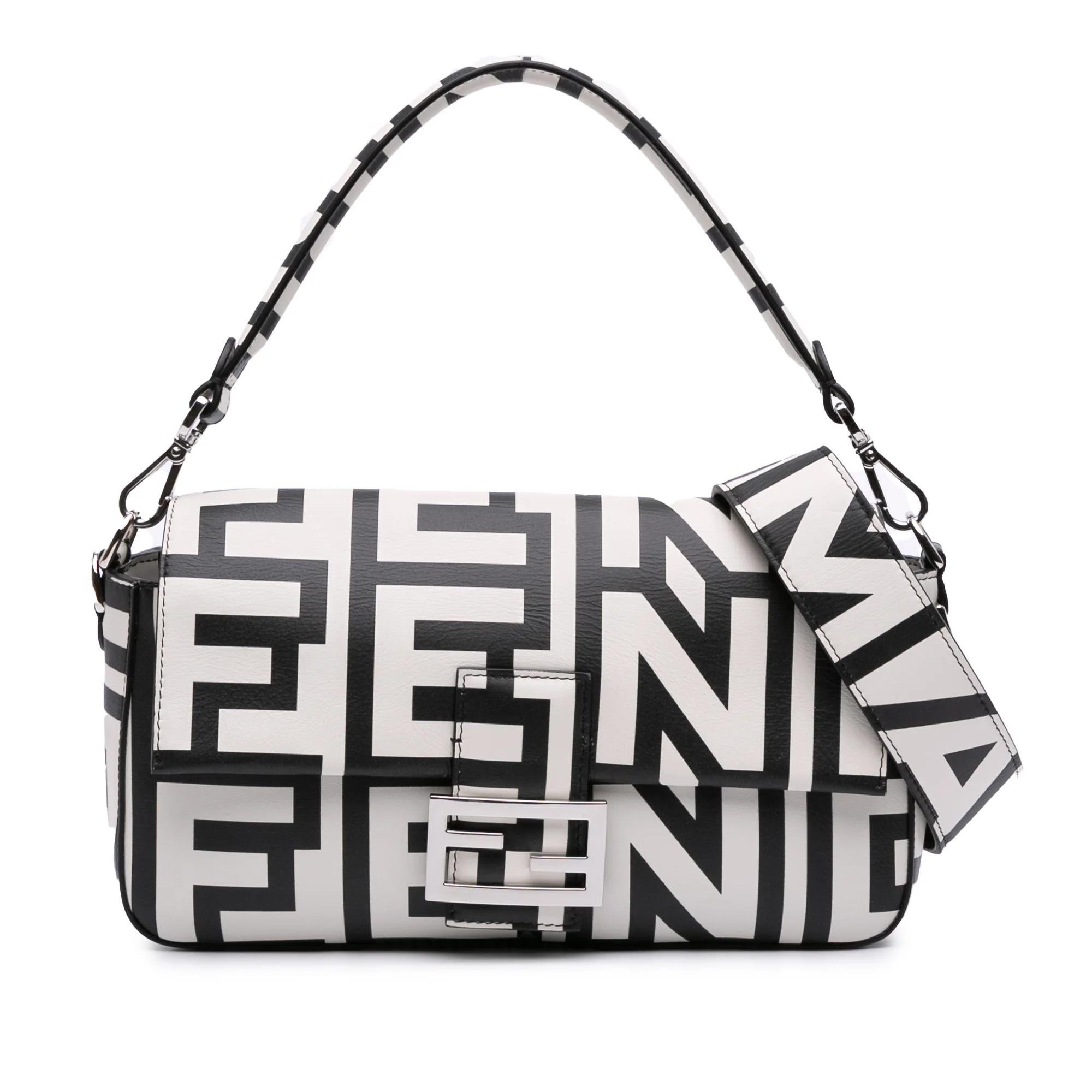 Baguette leather satchel