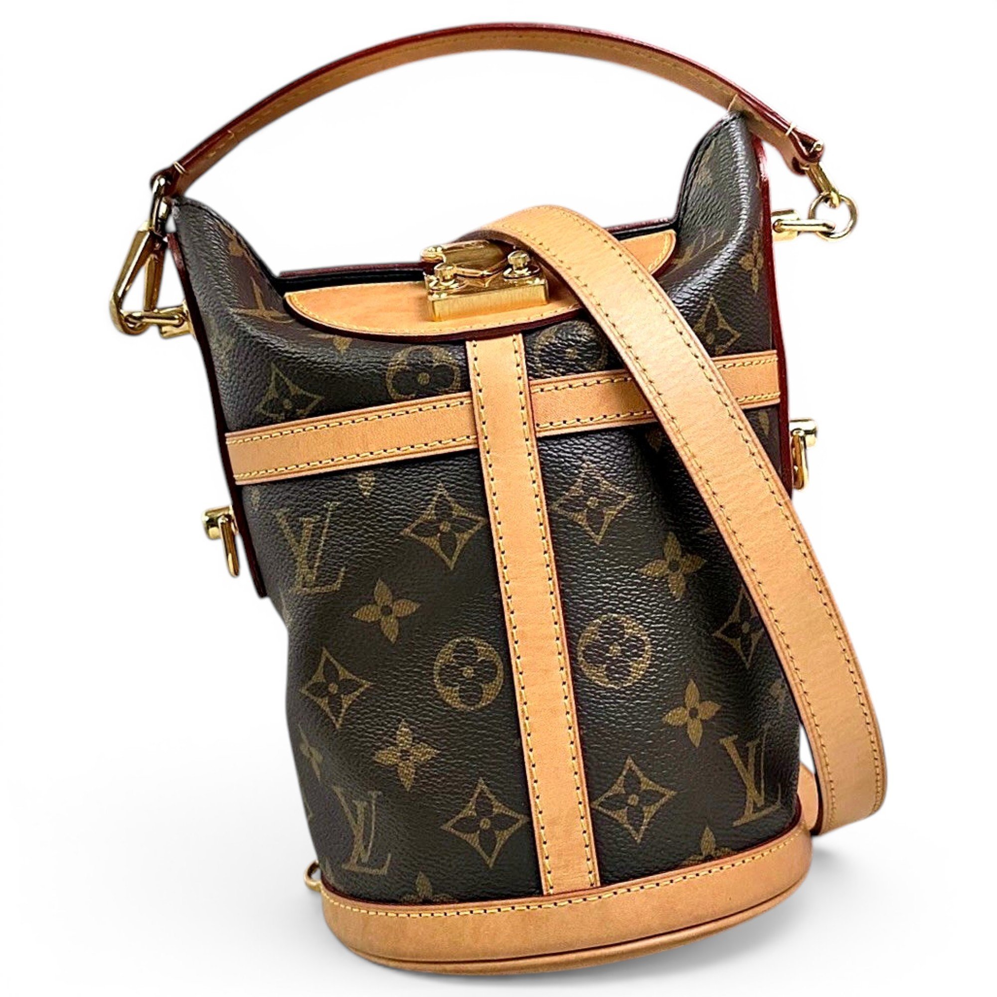 Duffle leather handbag
