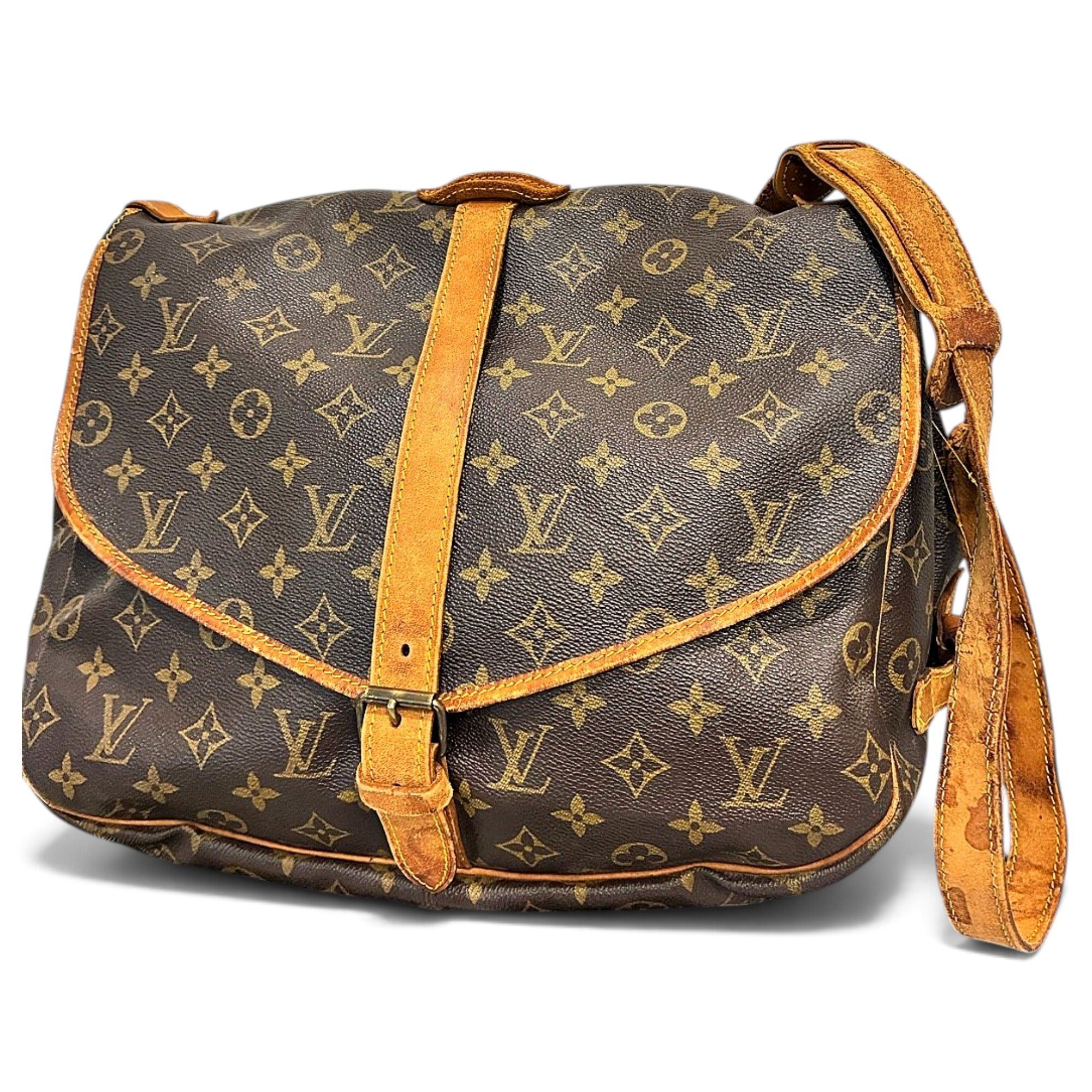 Saumur leather crossbody bag