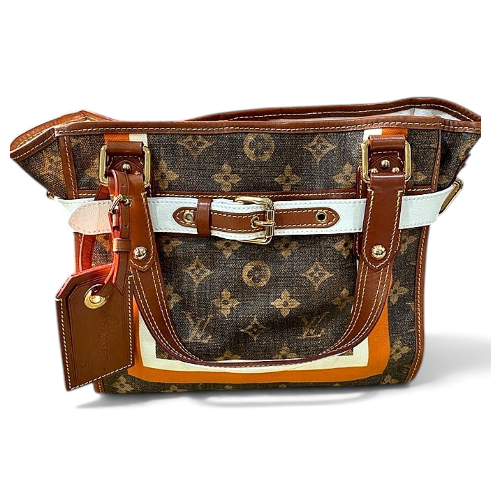 Leather tote