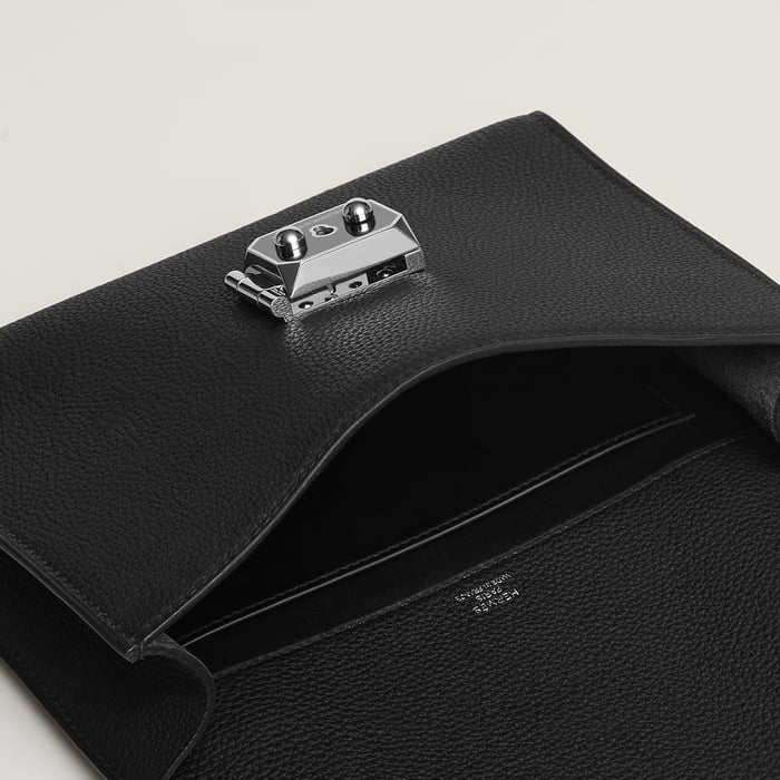 Noir Sac a Depeches 21 Laque Bag