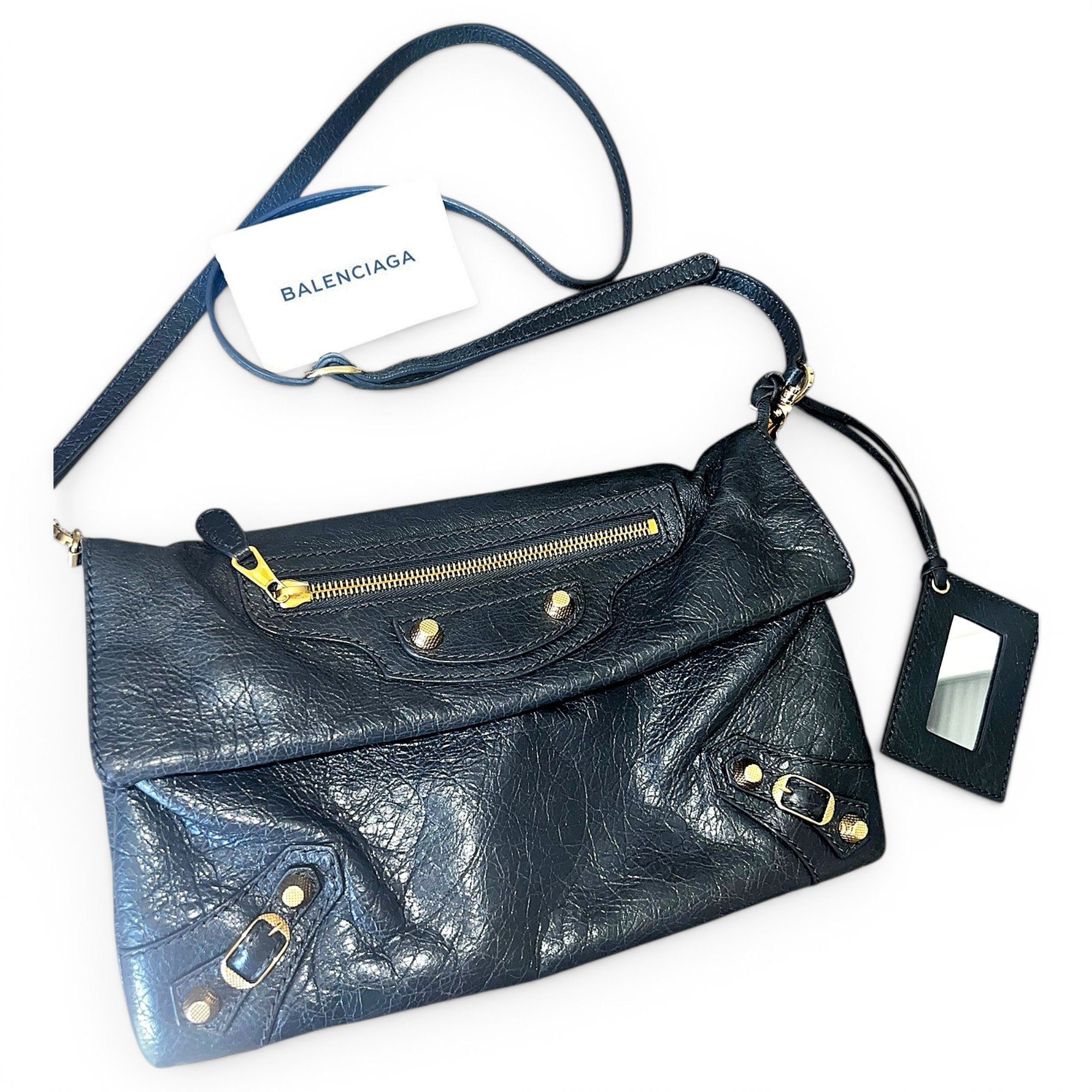 Envelop leather crossbody bag