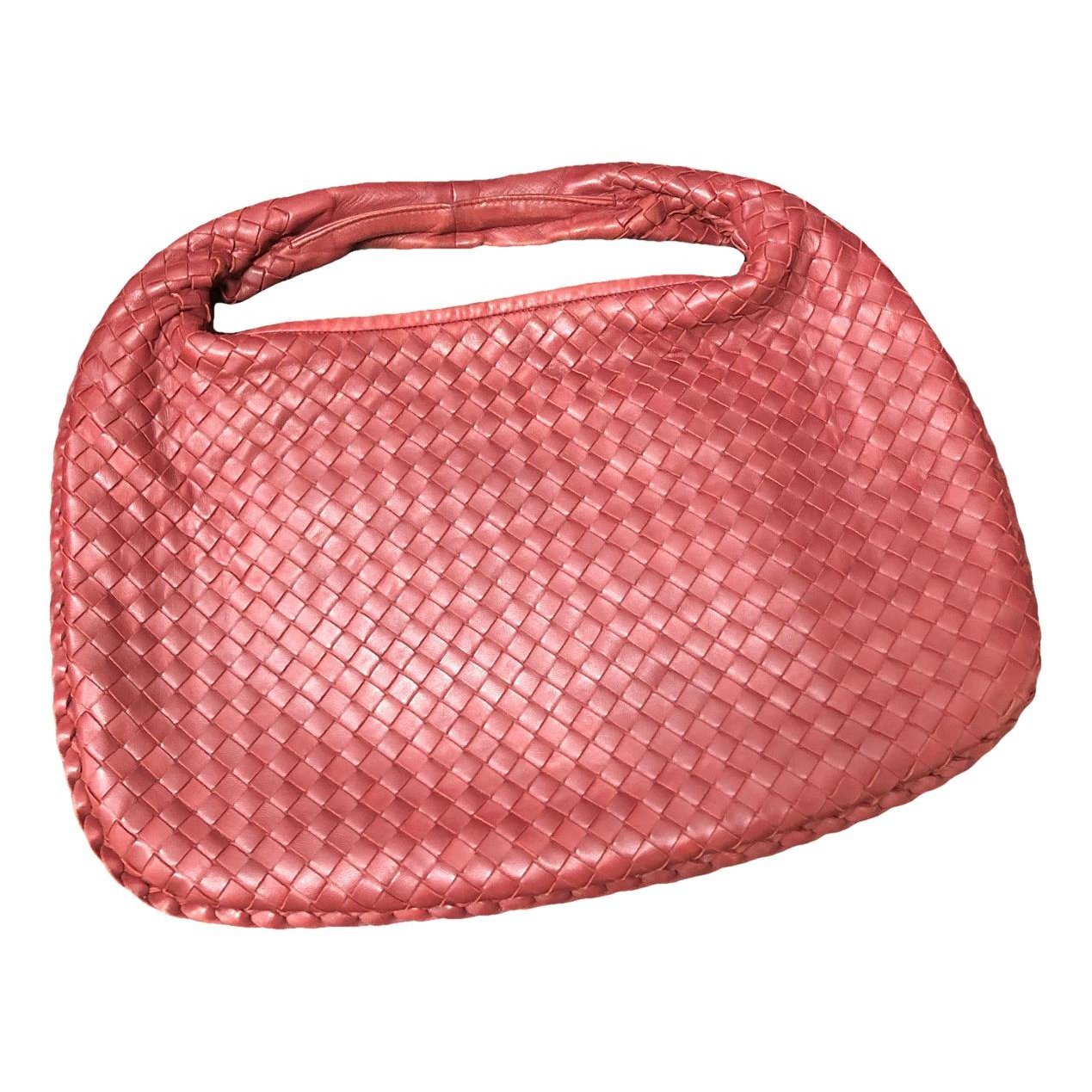 Veneta leather handbag