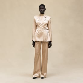 Suit jacket with knotted waist