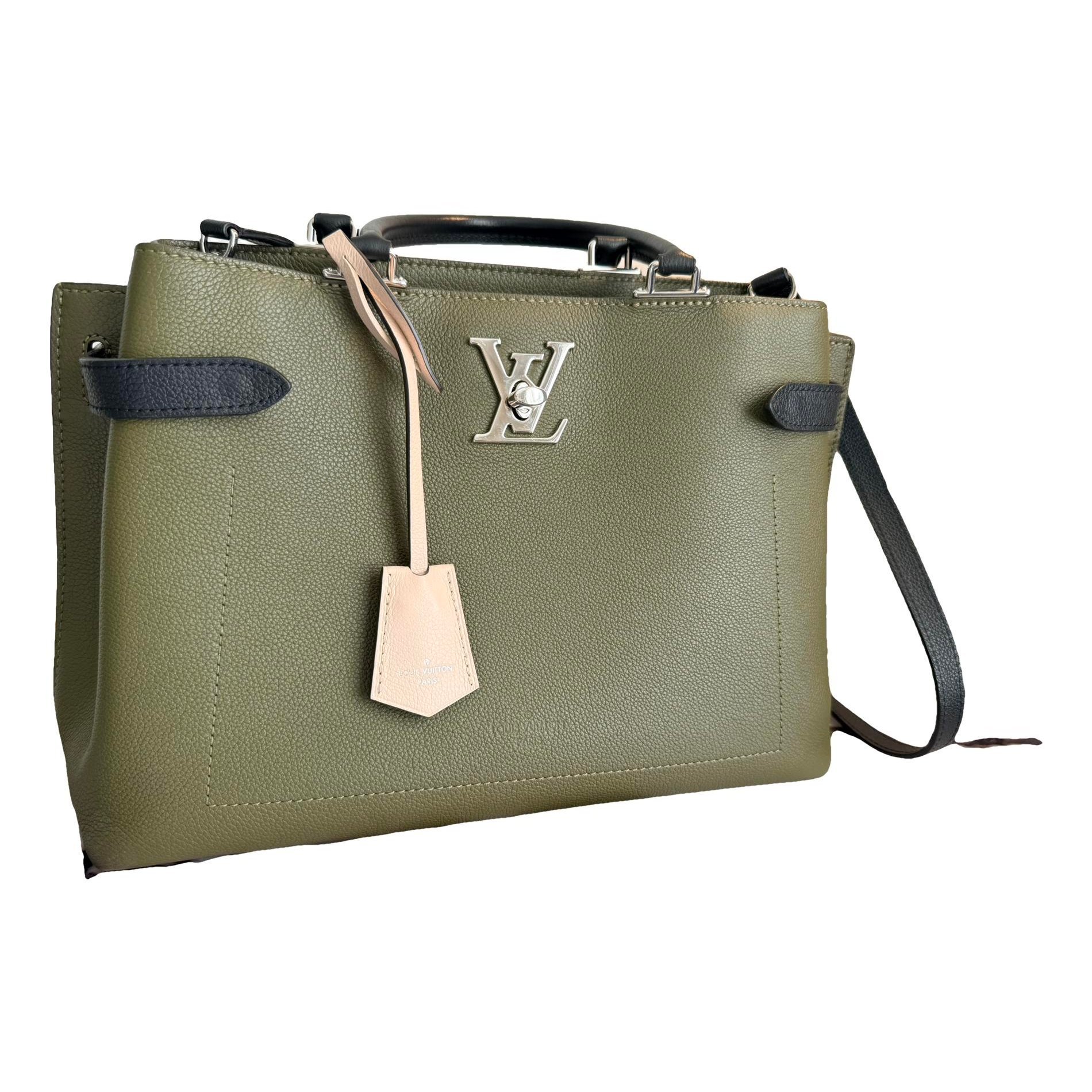 Lockmeto leather handbag