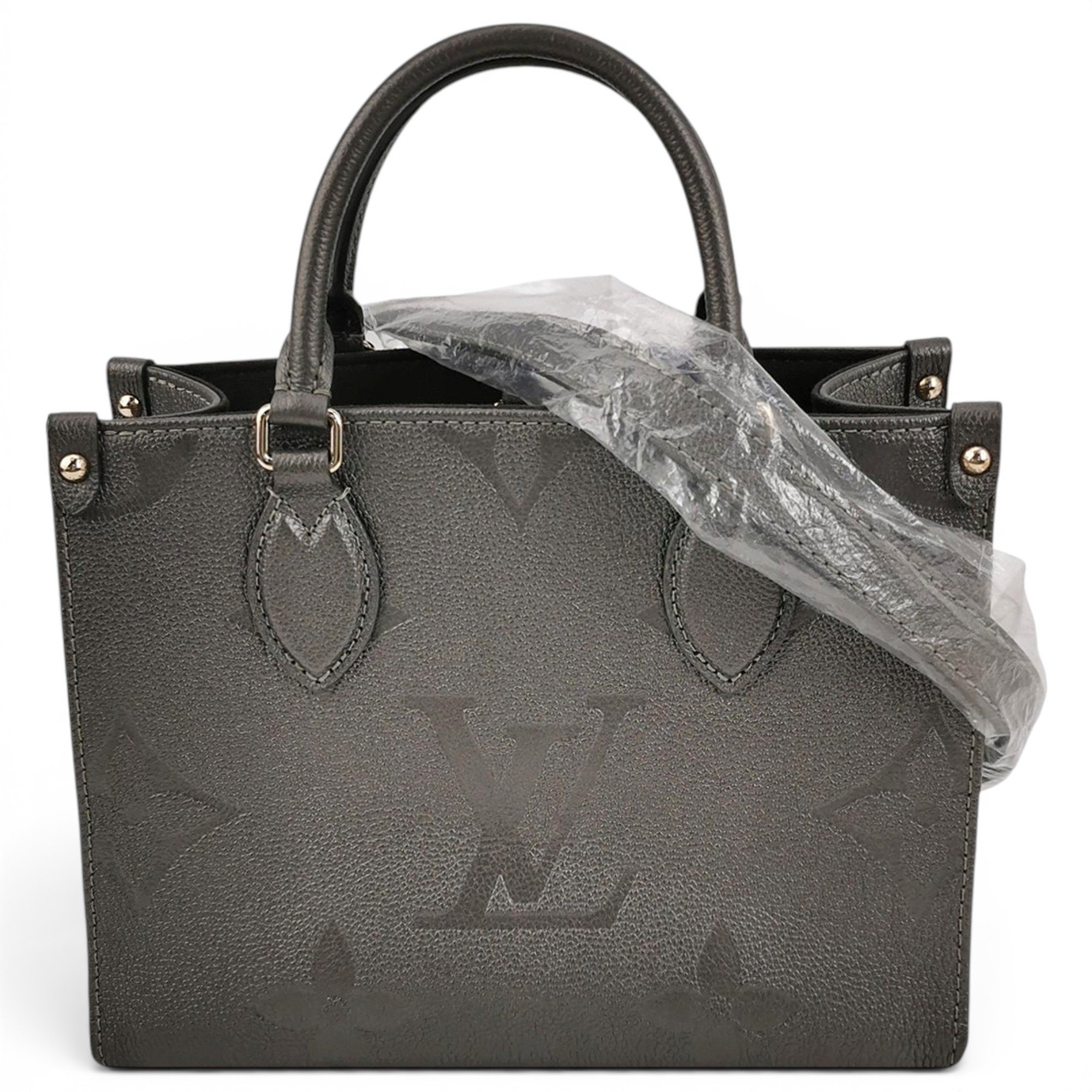 Onthego leather handbag