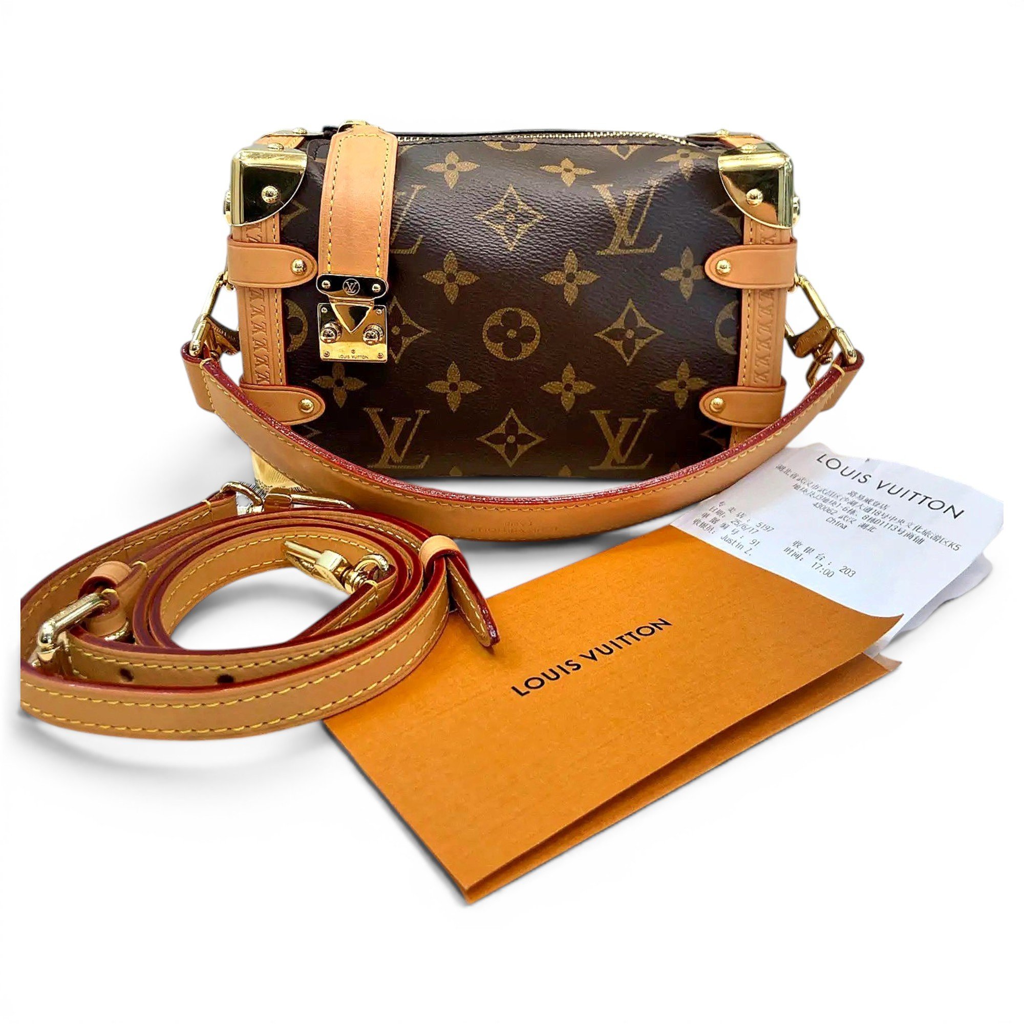 Side Trunk vinyl handbag