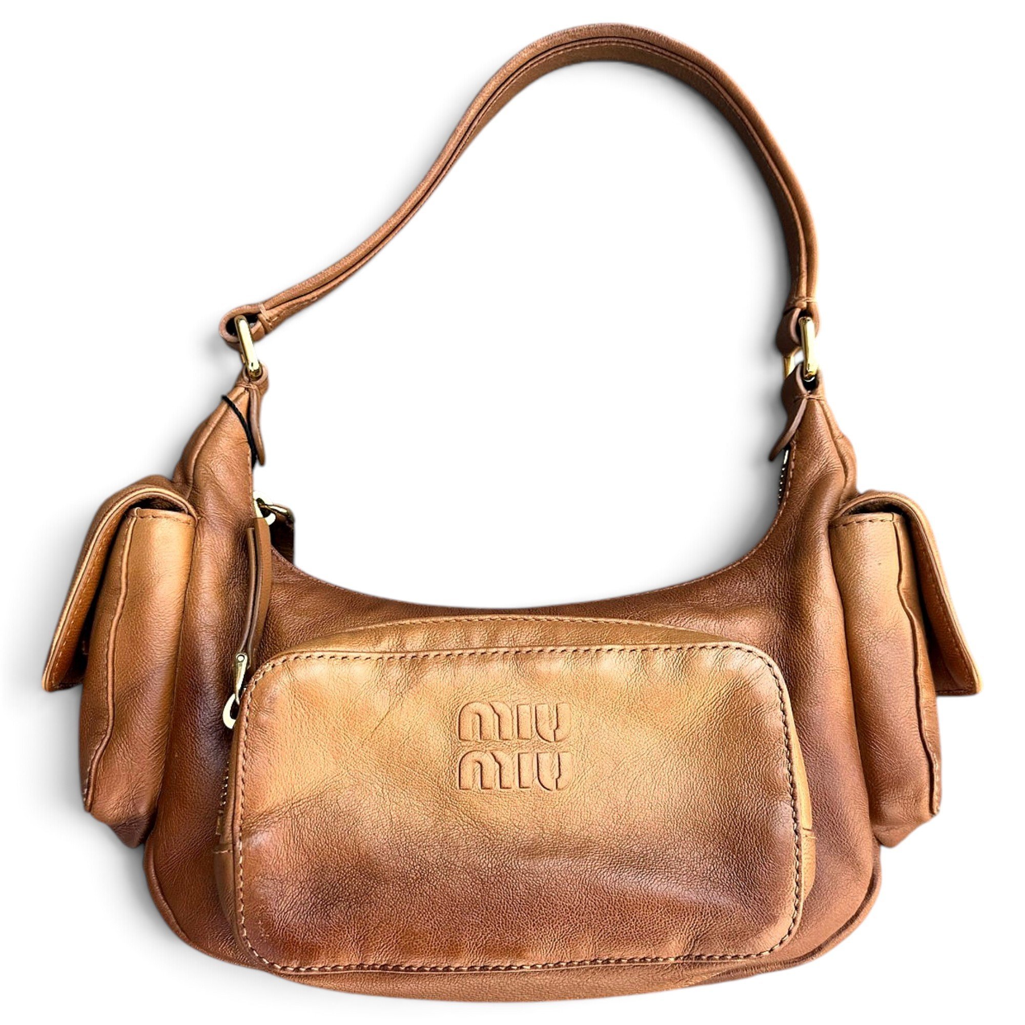 Pocket leather handbag