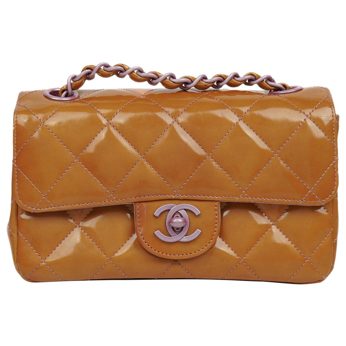 Timeless/Classique patent leather handbag