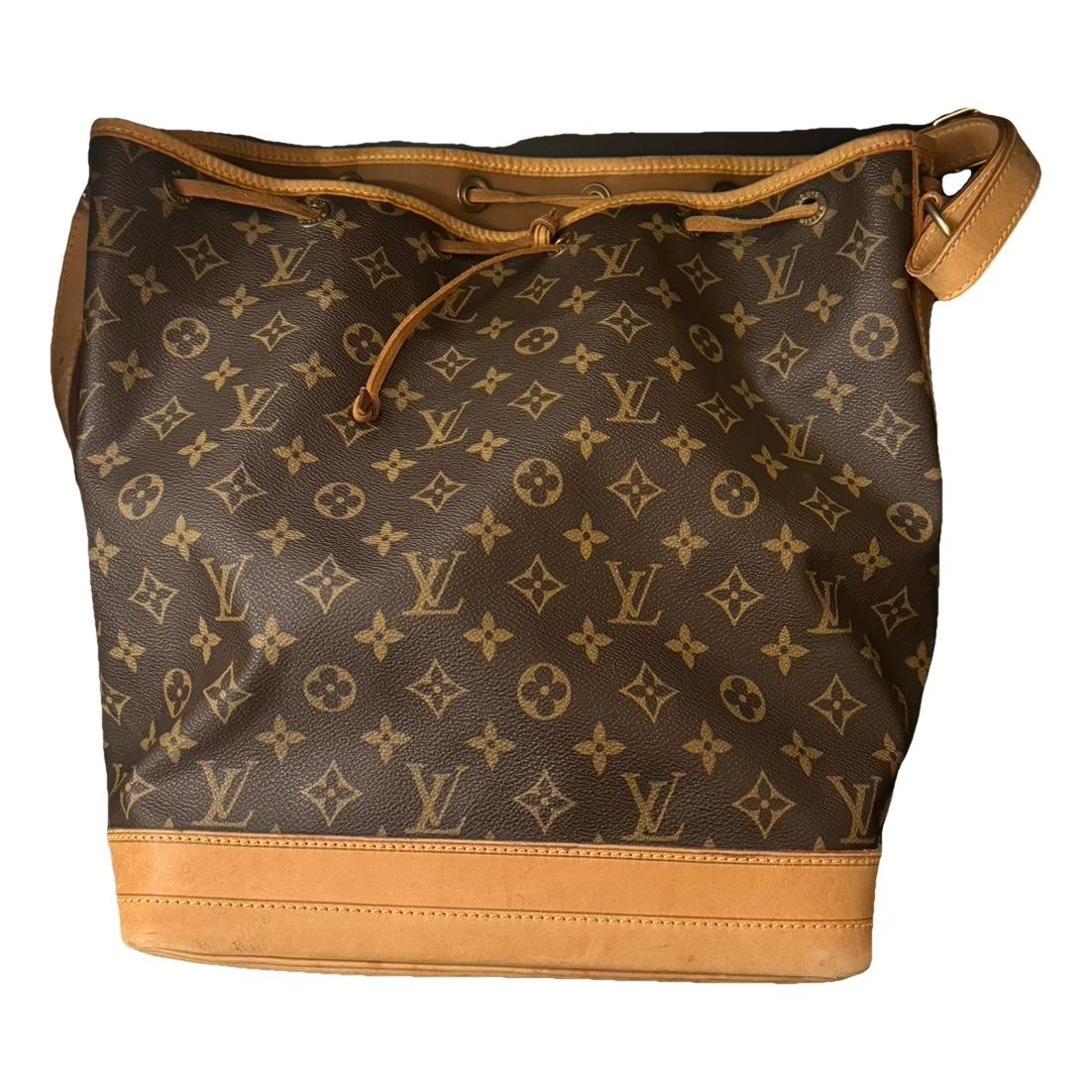 Noé leather handbag