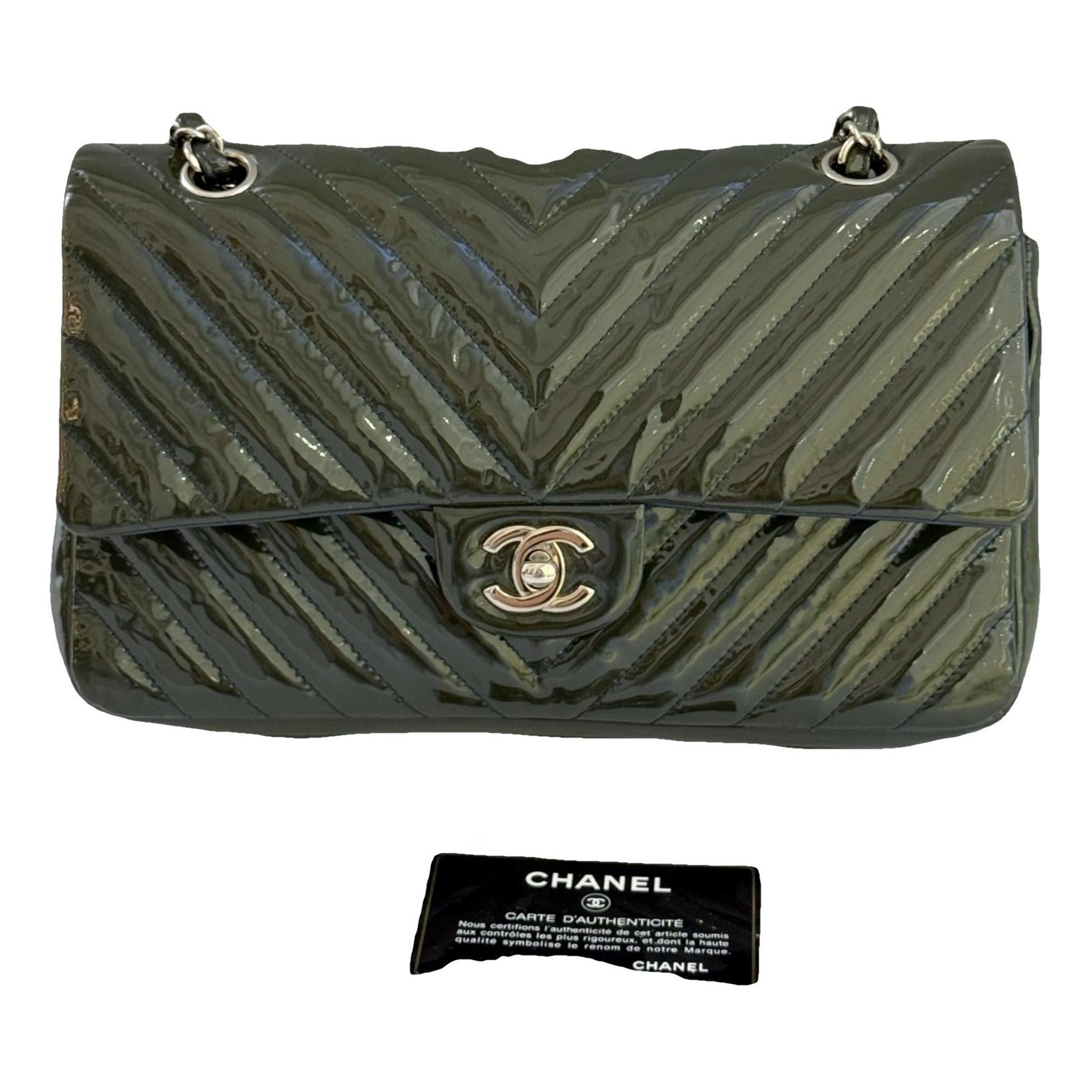 Timeless/Classique patent leather crossbody bag