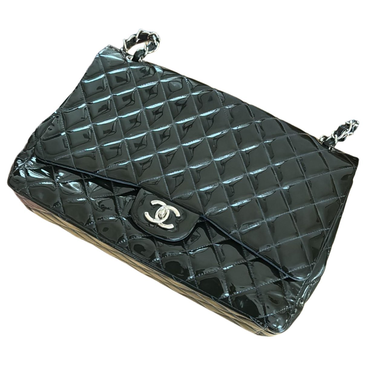 Timeless/Classique patent leather handbag
