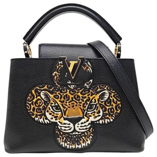 Capucines leather handbag
