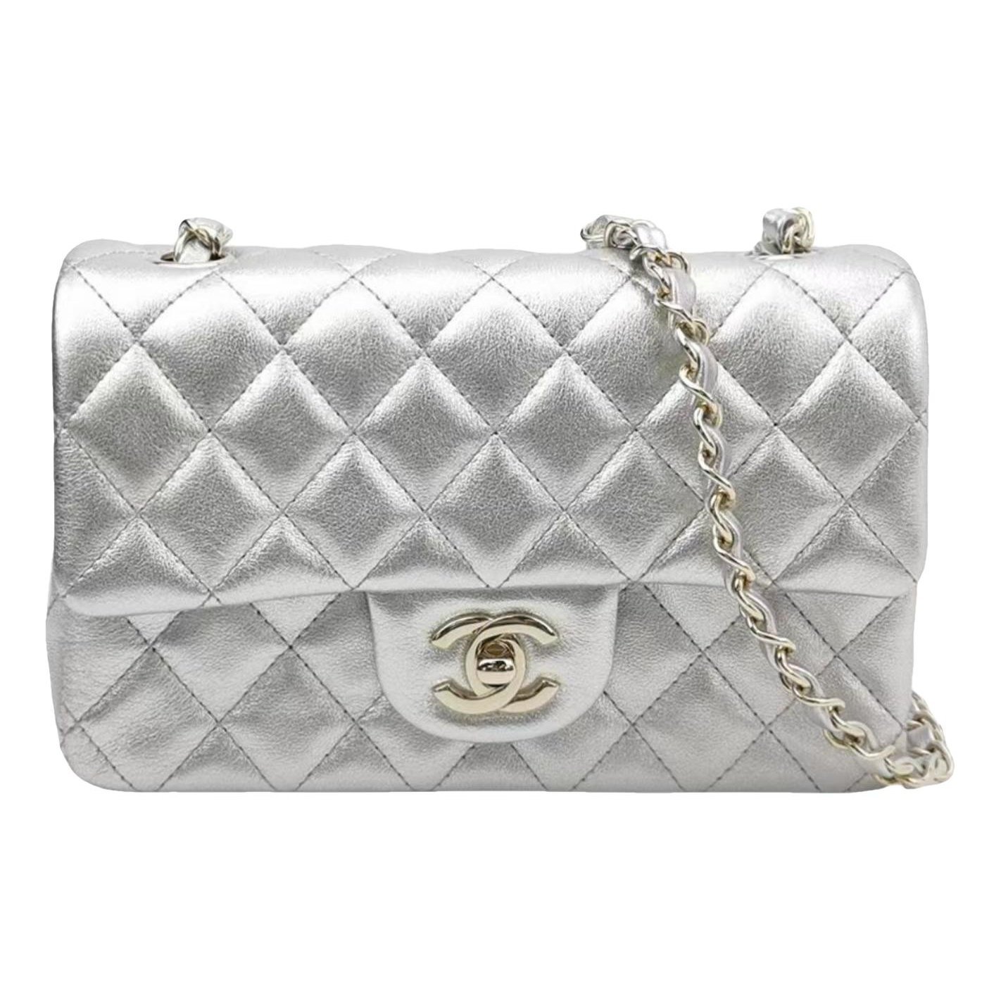 Timeless/Classique leather crossbody bag