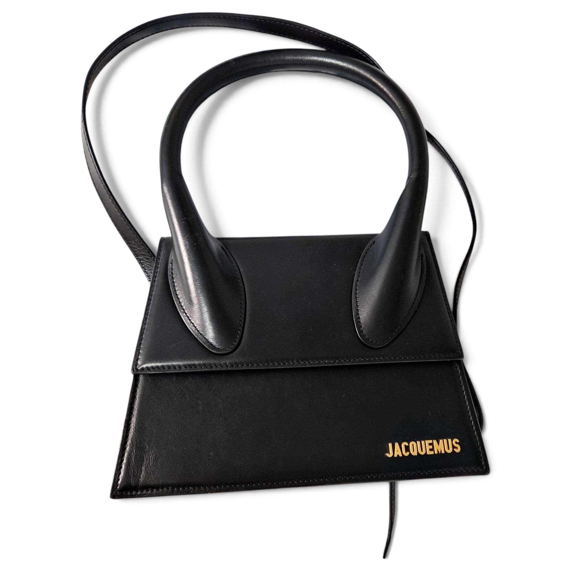 Le Grand Chiquito leather handbag