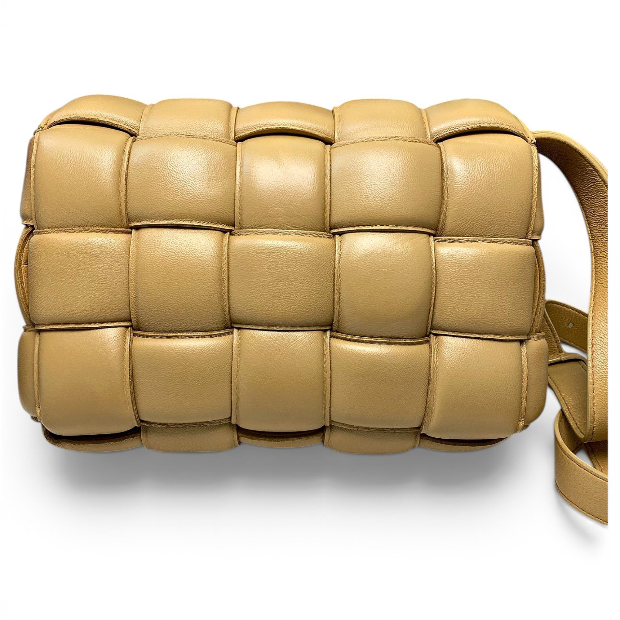 Cassette Padded leather handbag