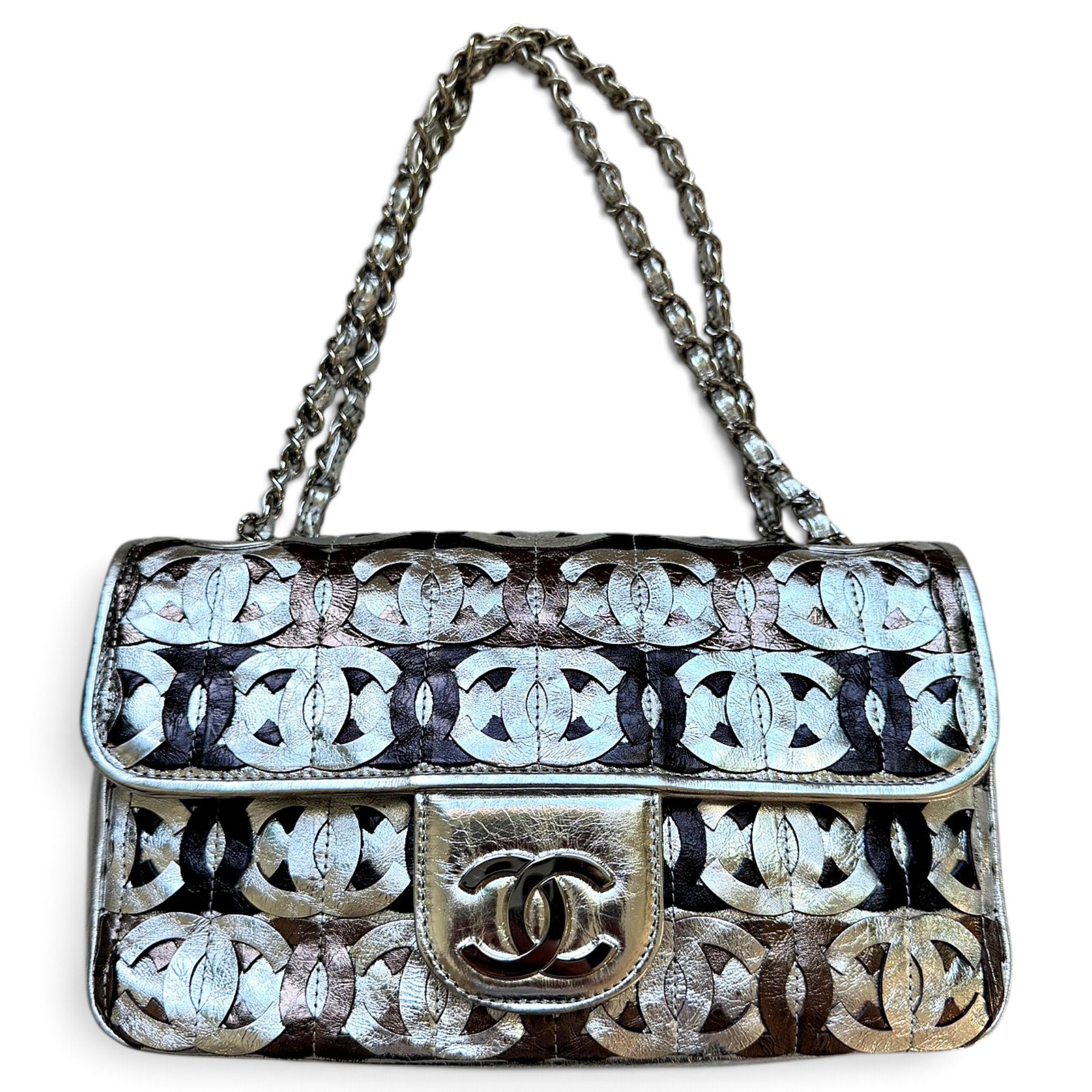 Chanel Trendy CC Flap leather handbag
