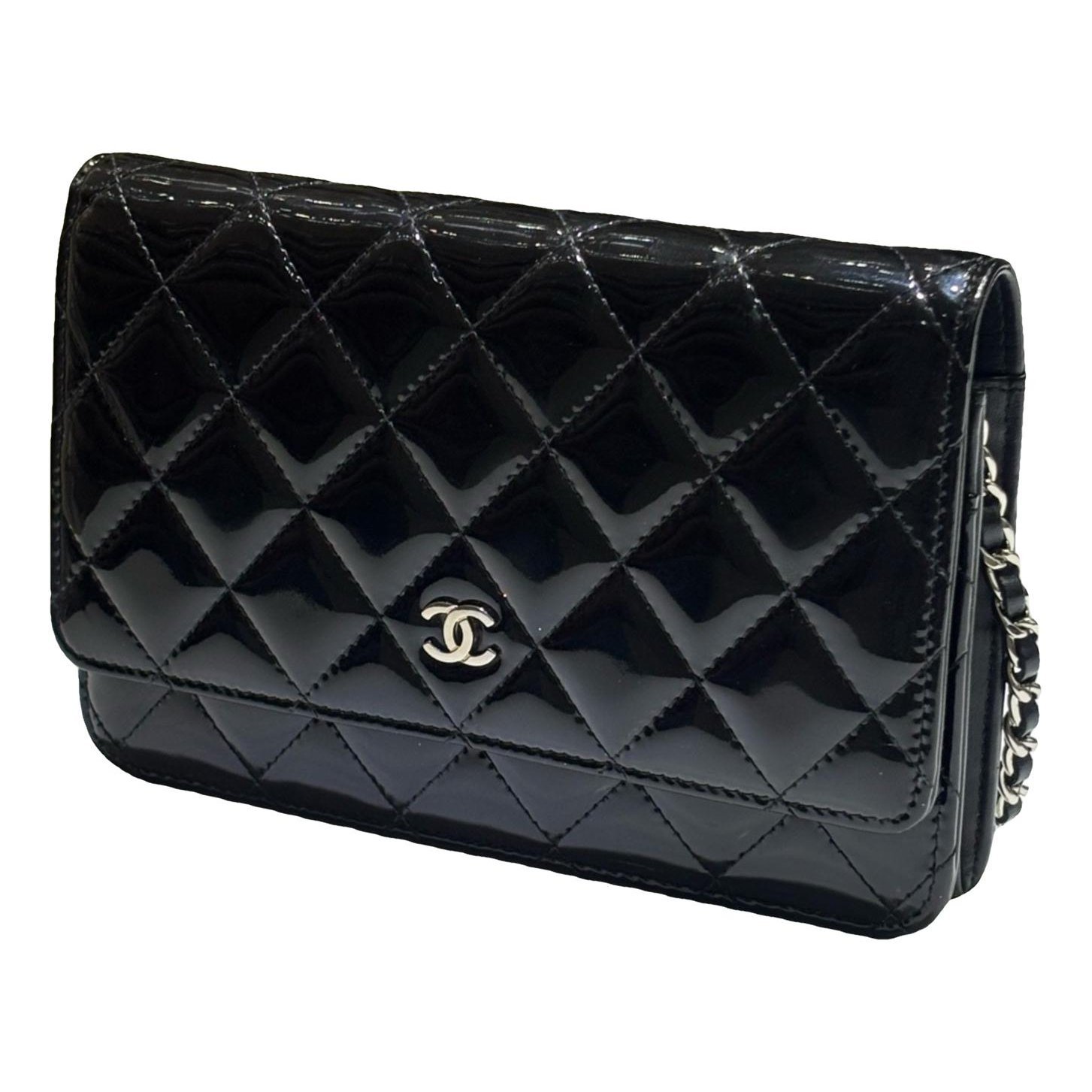 Wallet On Chain Timeless/Classique patent leather crossbody bag