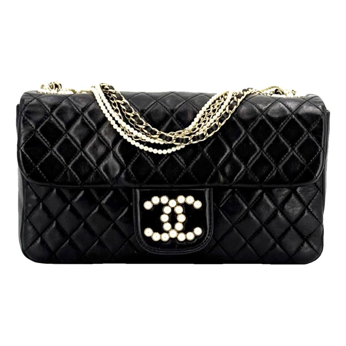 Timeless/Classique leather crossbody bag