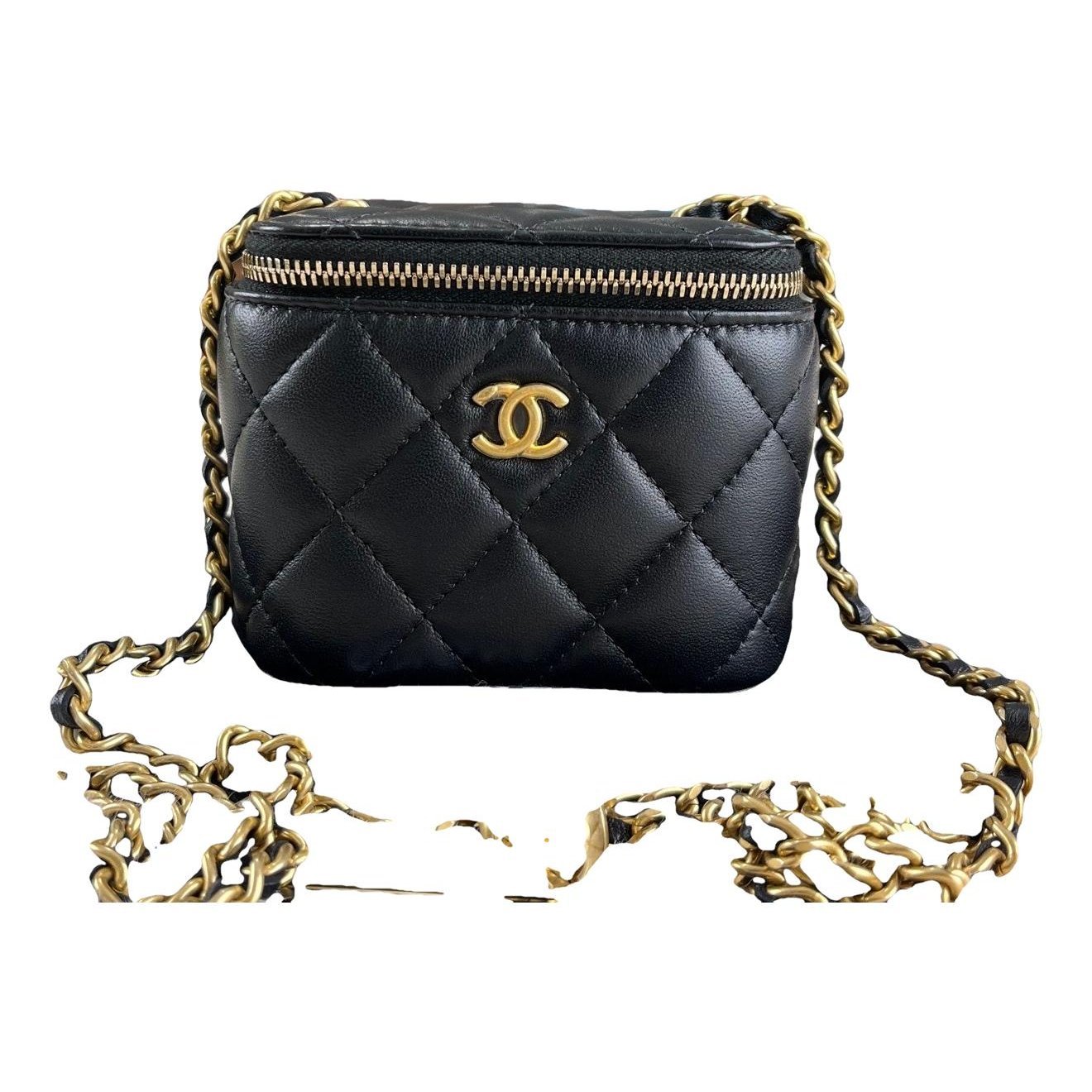 Trendy CC Vanity leather handbag