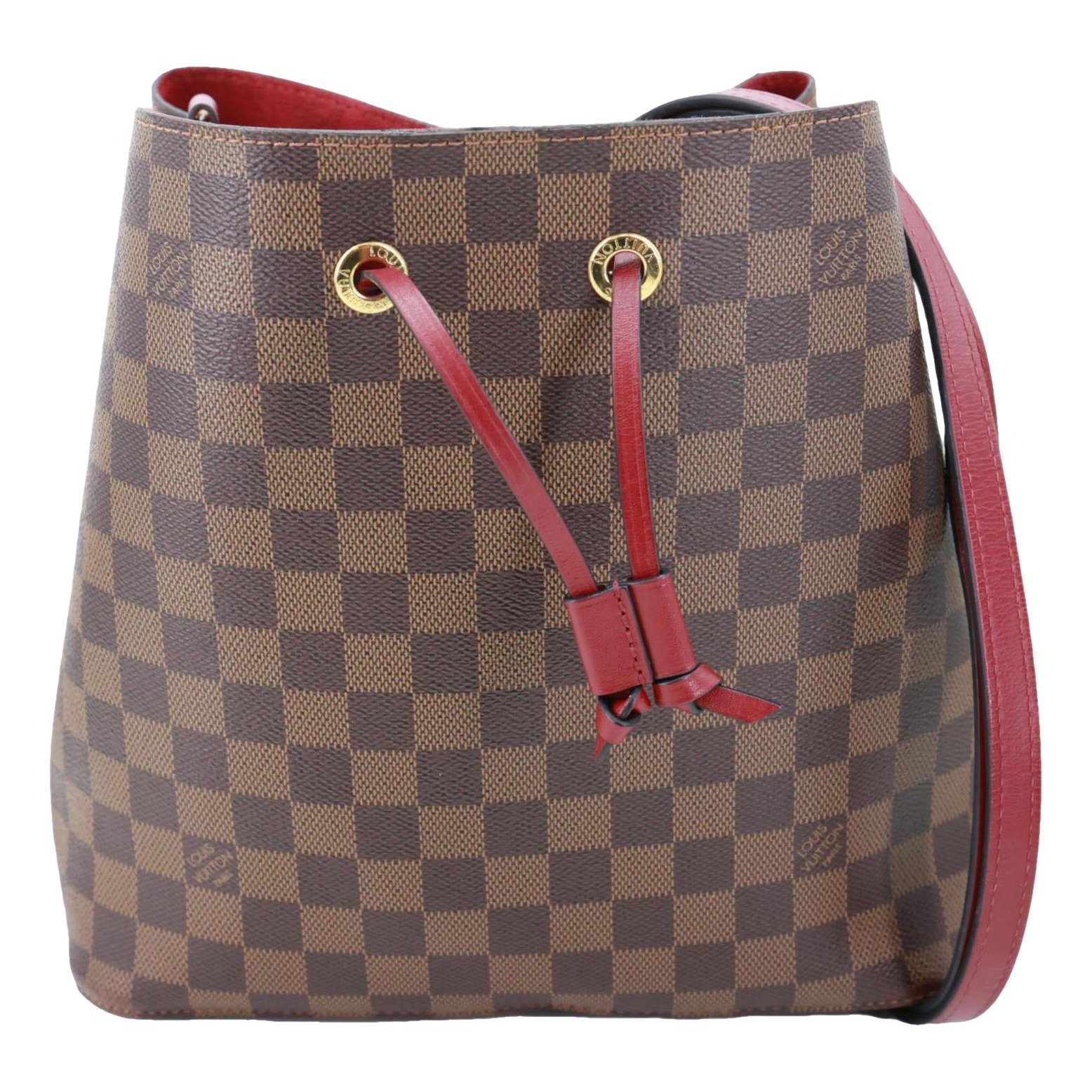 Louis Vuitton NéoNoé cloth handbag