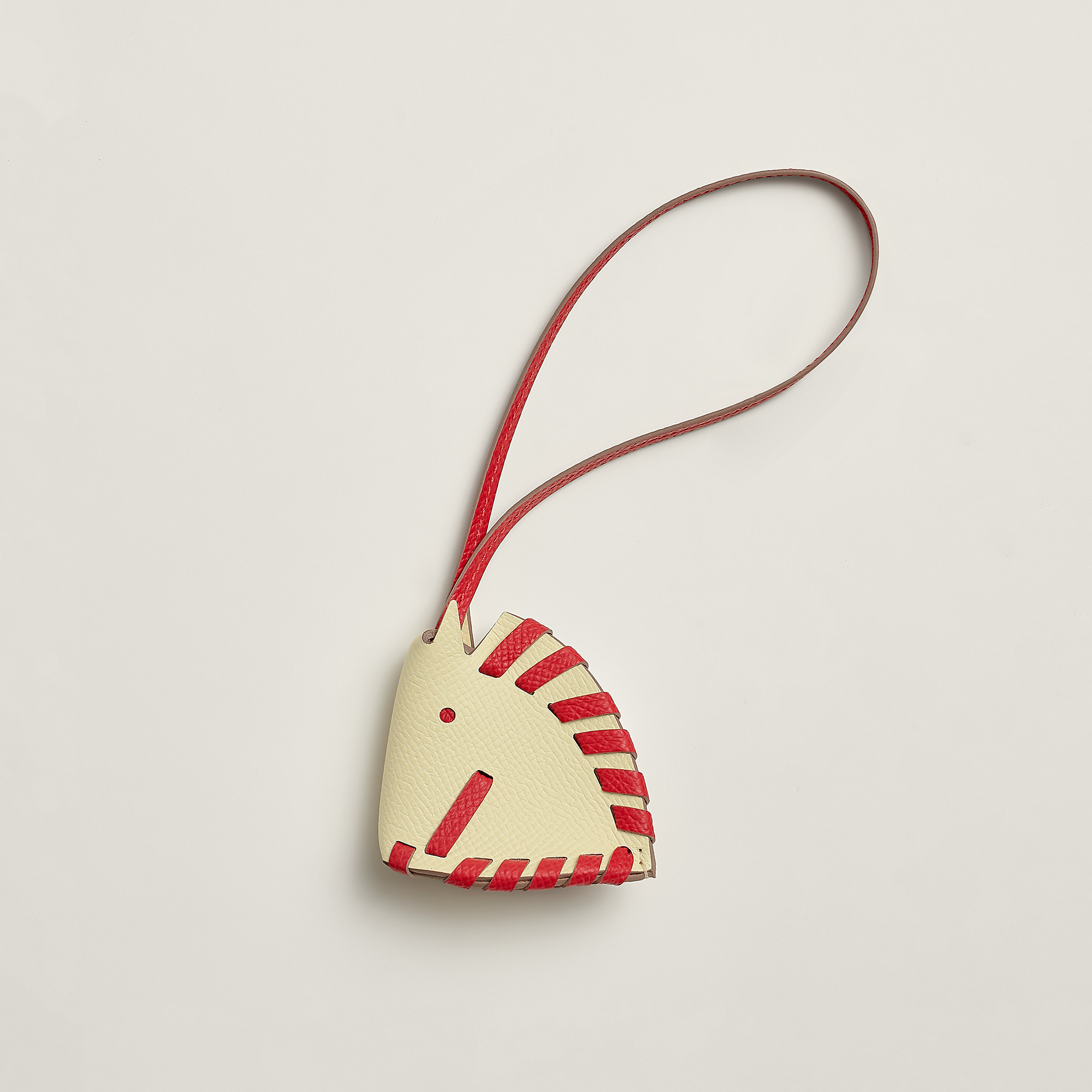 Hermès Cheval Tresse charm Noir/nata Epsom Calfskin | BagUSeek