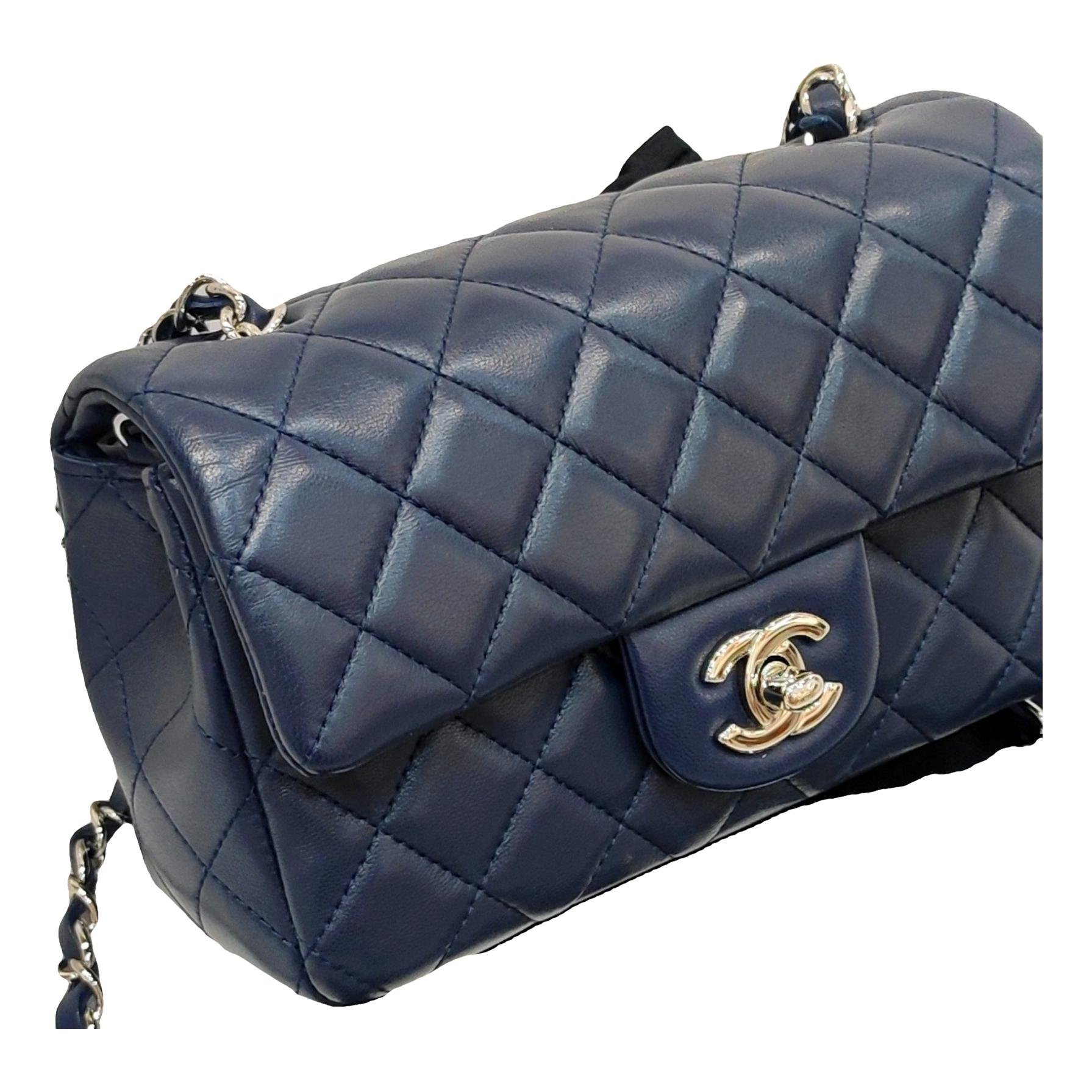 Timeless/Classique leather crossbody bag