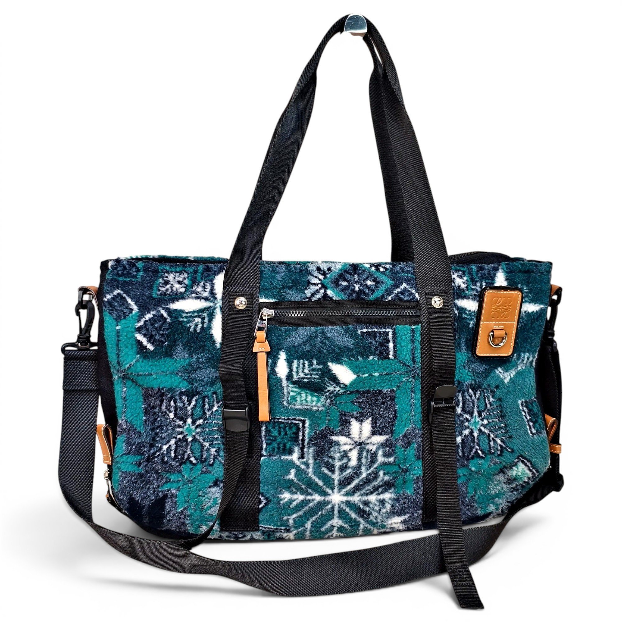 Wool handbag