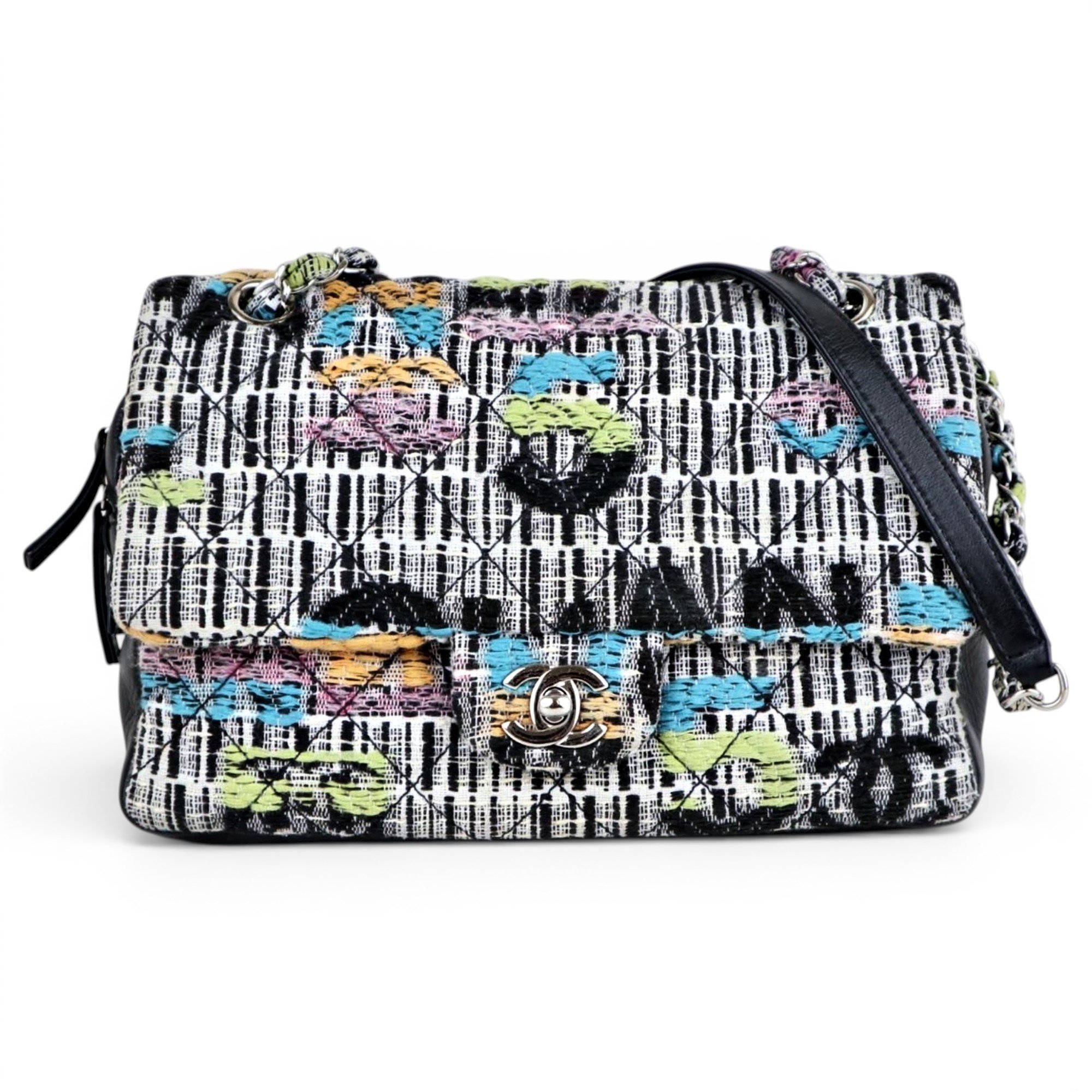 Timeless/Classique tweed crossbody bag